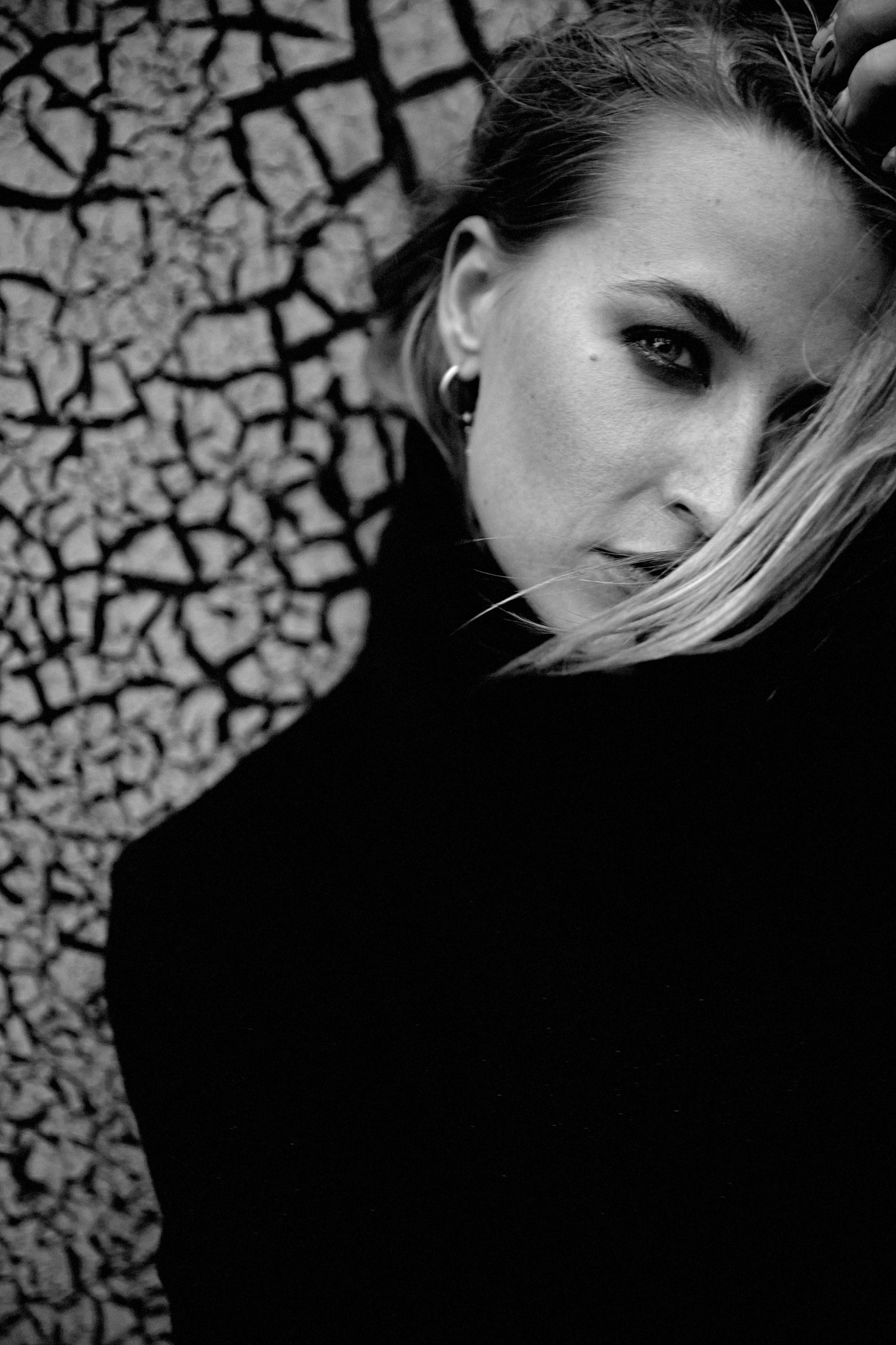 KSENIA. Yulia Otroschenko