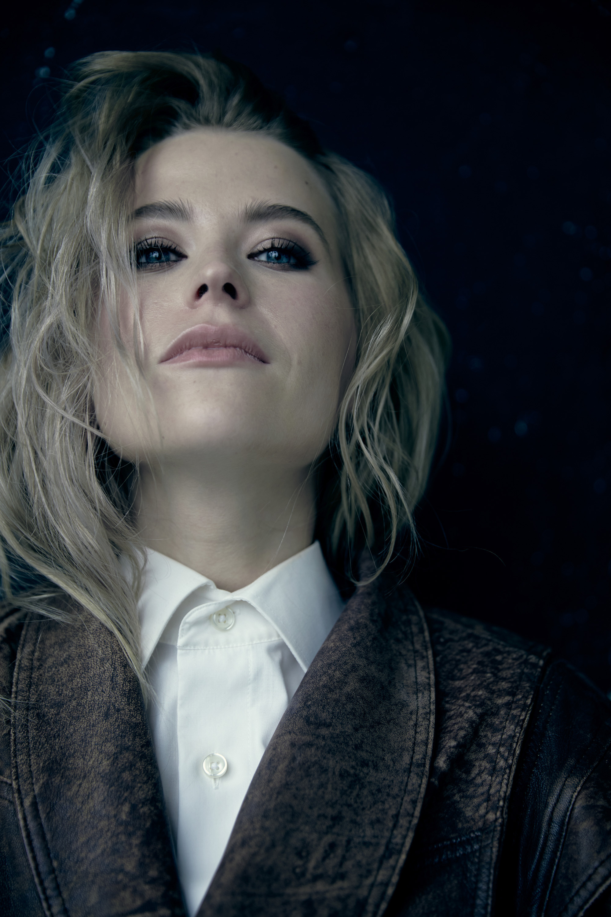 KSENIA. Yulia Otroschenko