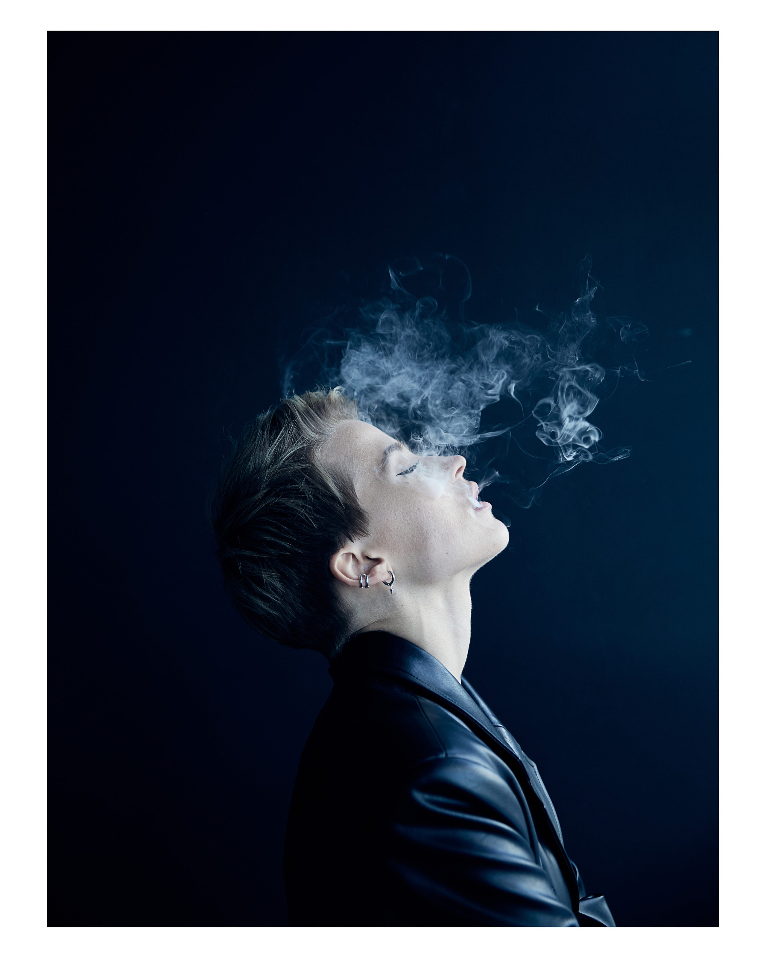 NO REGRETS. Yulia Otroschenko