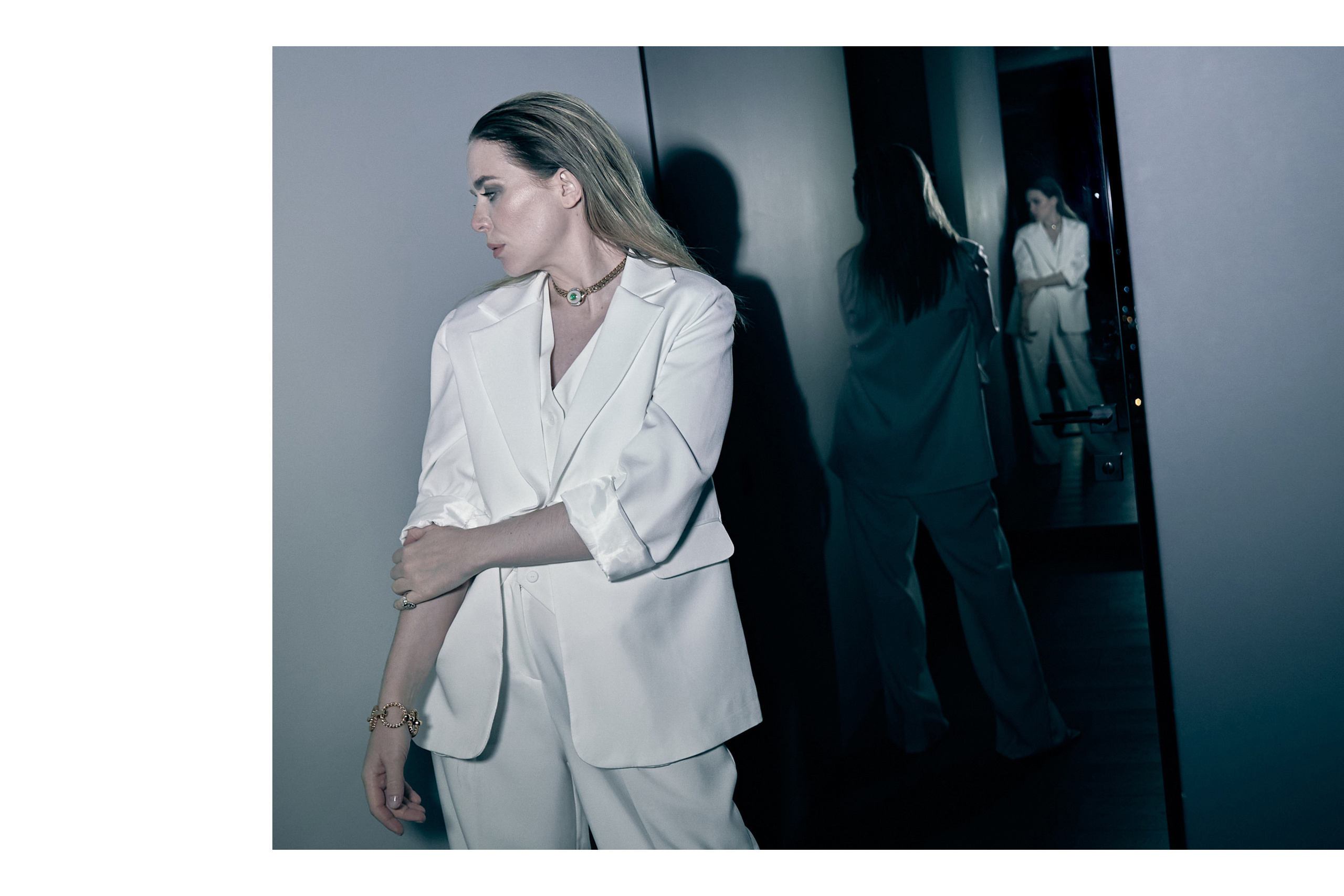 MARINA MURAVYEVA. Yulia Otroschenko