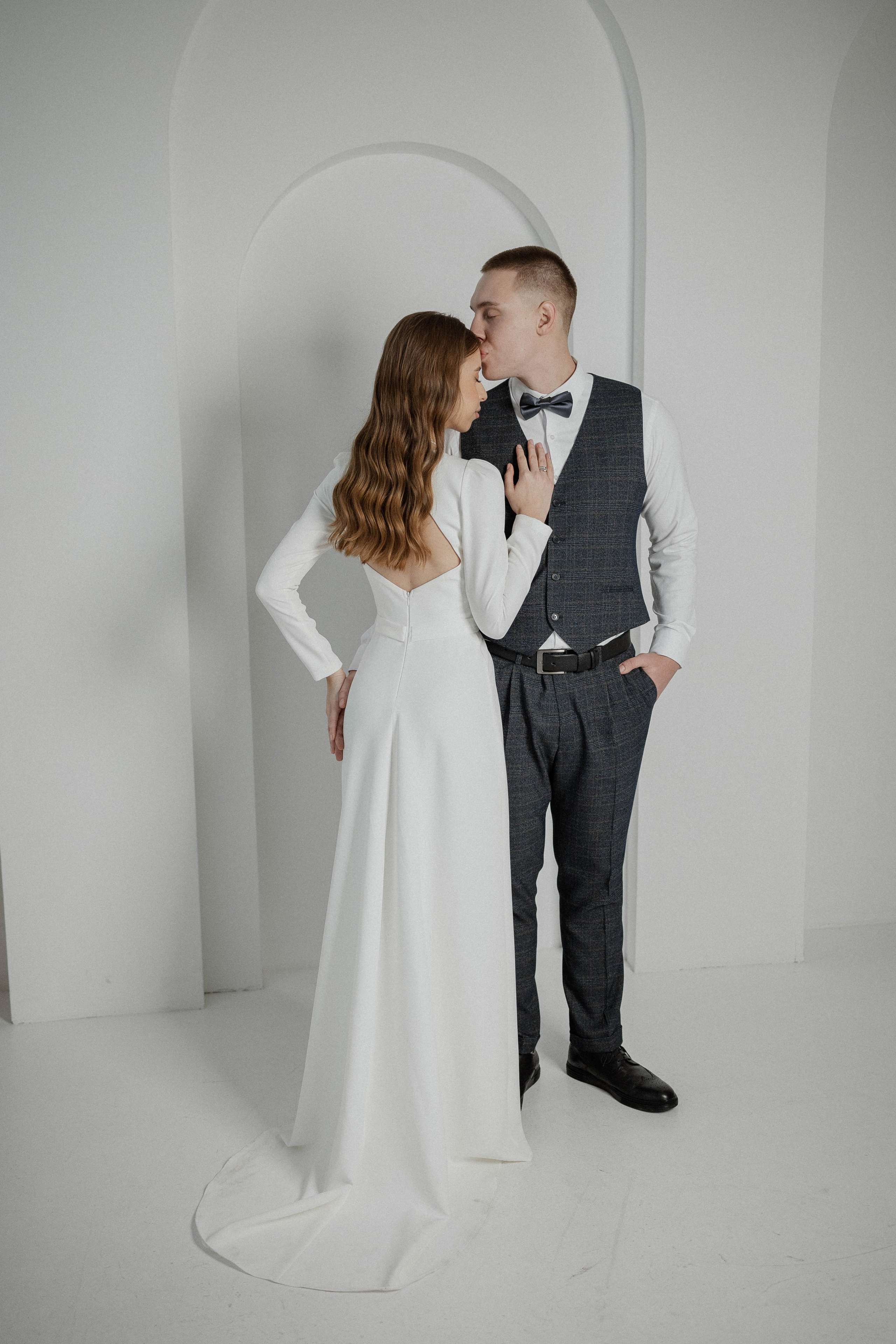 Арина & Никита. Фотостудия. Фотограф Уфа Башкирия Мухаметянова Алина. Свадебный семейный портретный