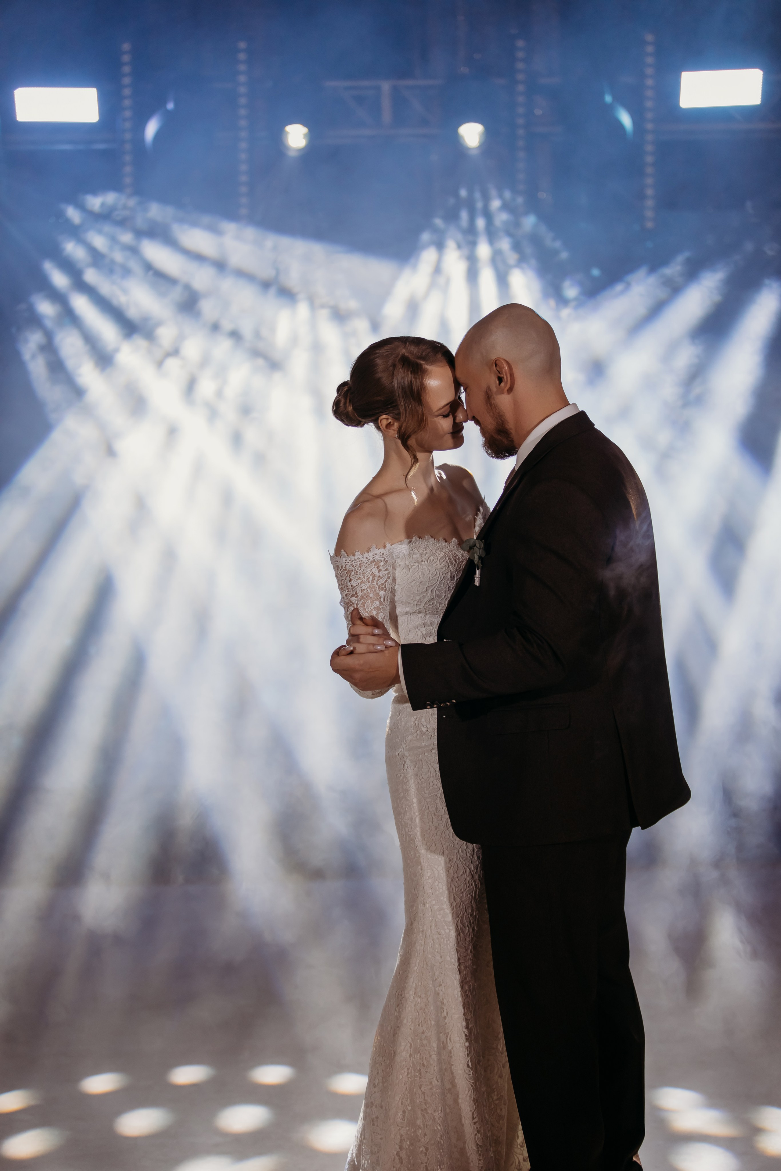 Вадим и Ксения. Фотограф Тимербаева Алина г. Сургут