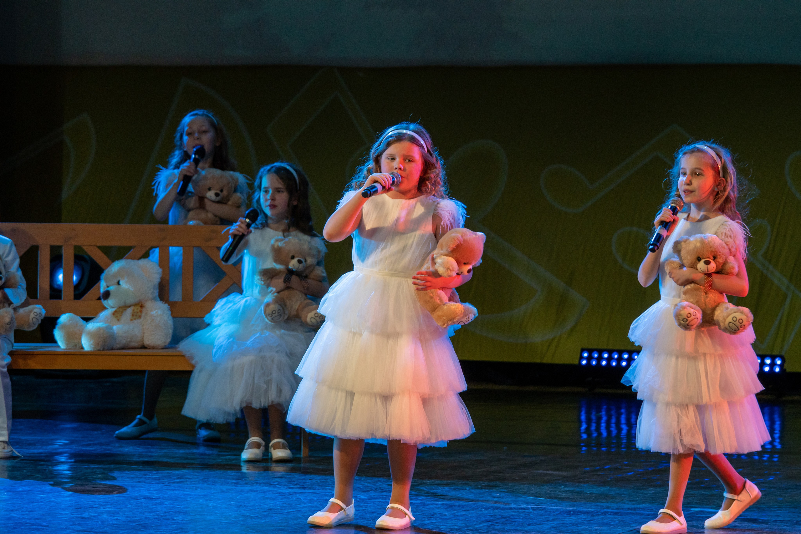 Съёмка концерта для Домисольки, большой концертный зал Космос. «Студия DRONAVT`s» — видеосъёмка и фотография г. Москва