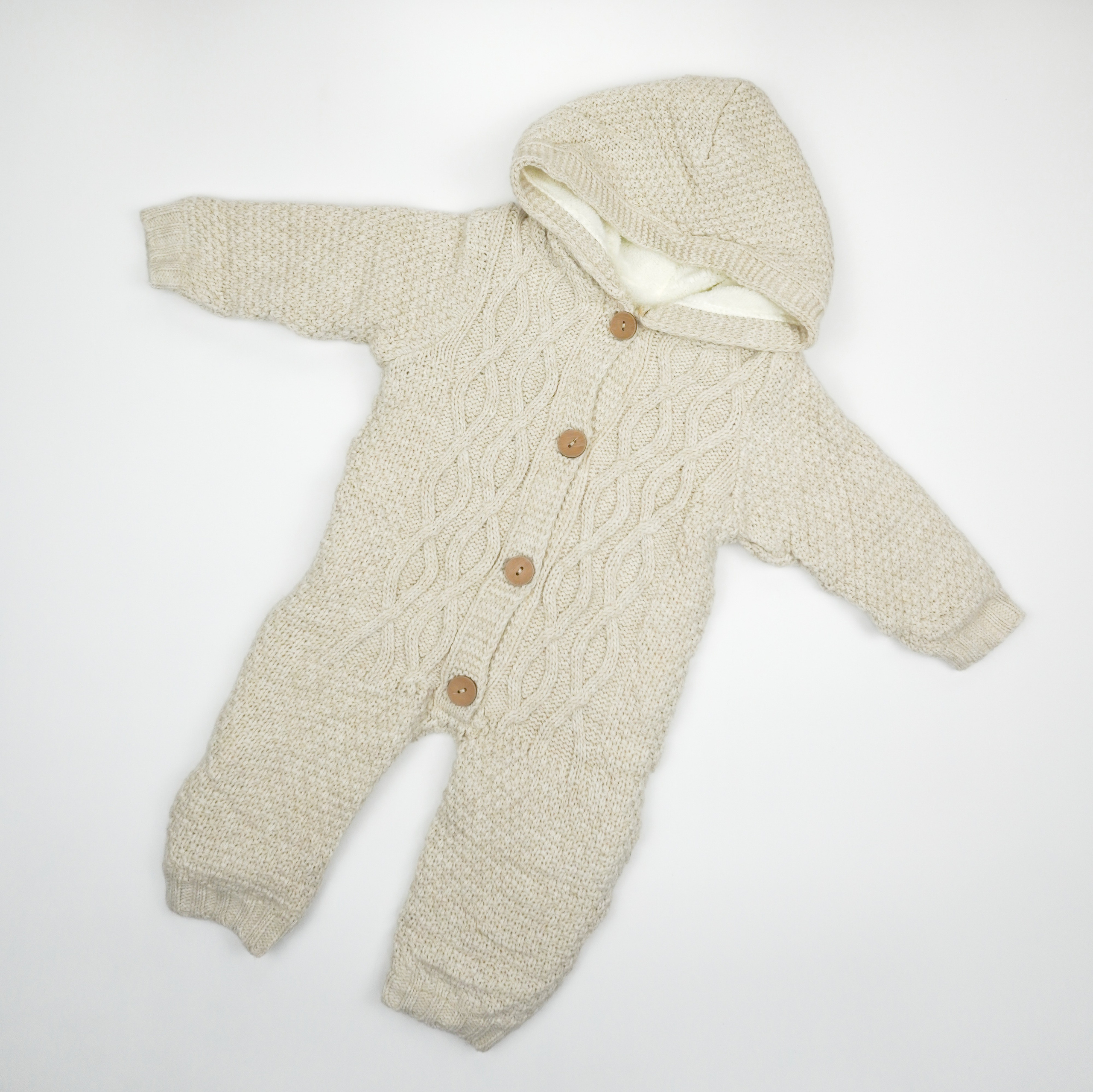 Одежда. Кузнецова Мария — профессиональный фотограф в Санкт-Петербурге | Предметная фотосъёмка, модельные тесты, актёрское портфолио, концерты