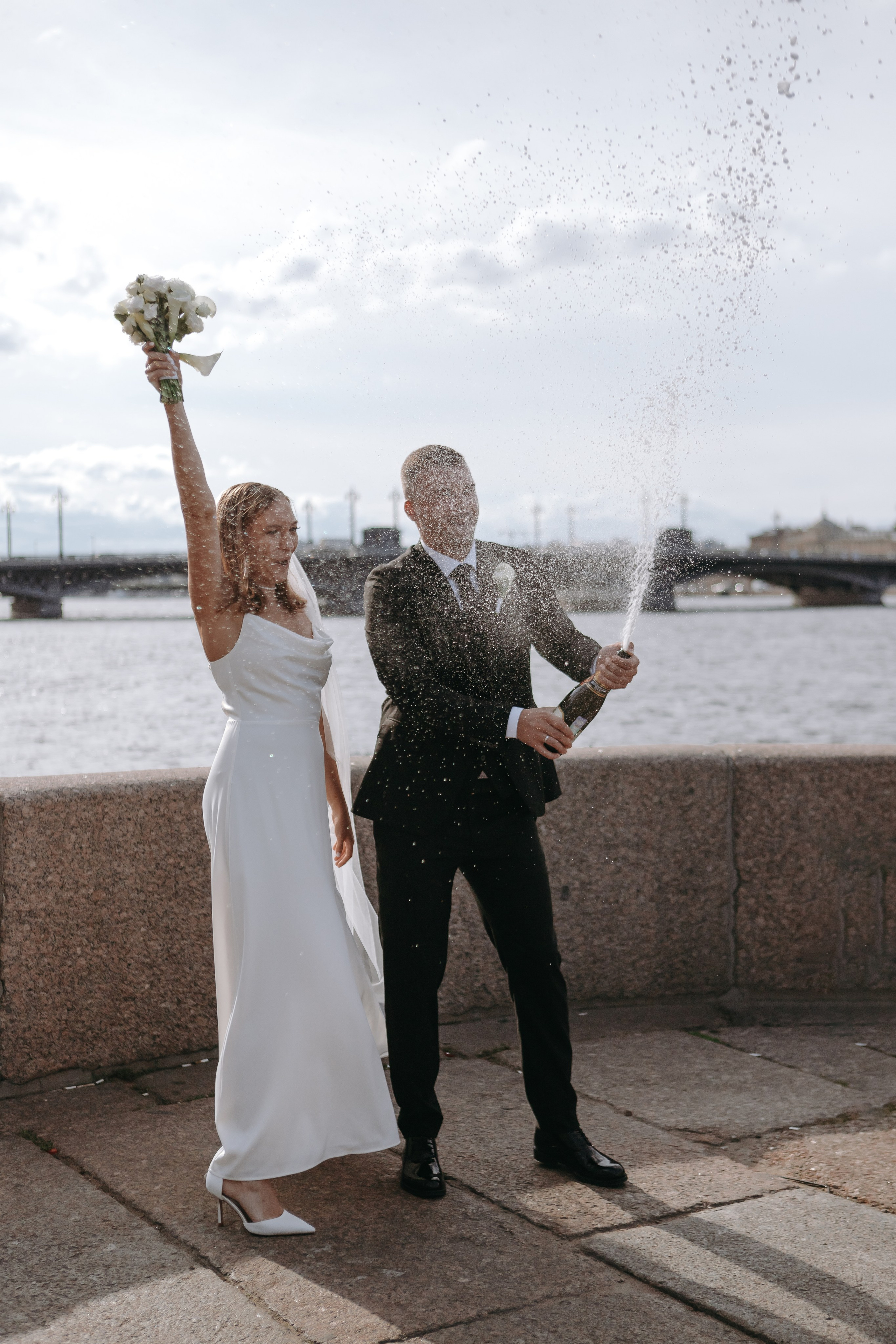 А теперь шампанского!. Свадебный и семейный фотограф Арина Кулёва