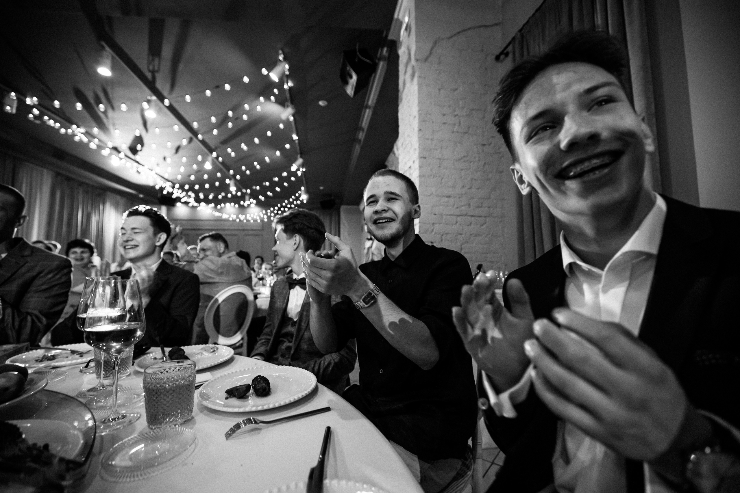 2023-06-23 Выпускной МБОУ СОШ № 10. Фотограф в Красноярске