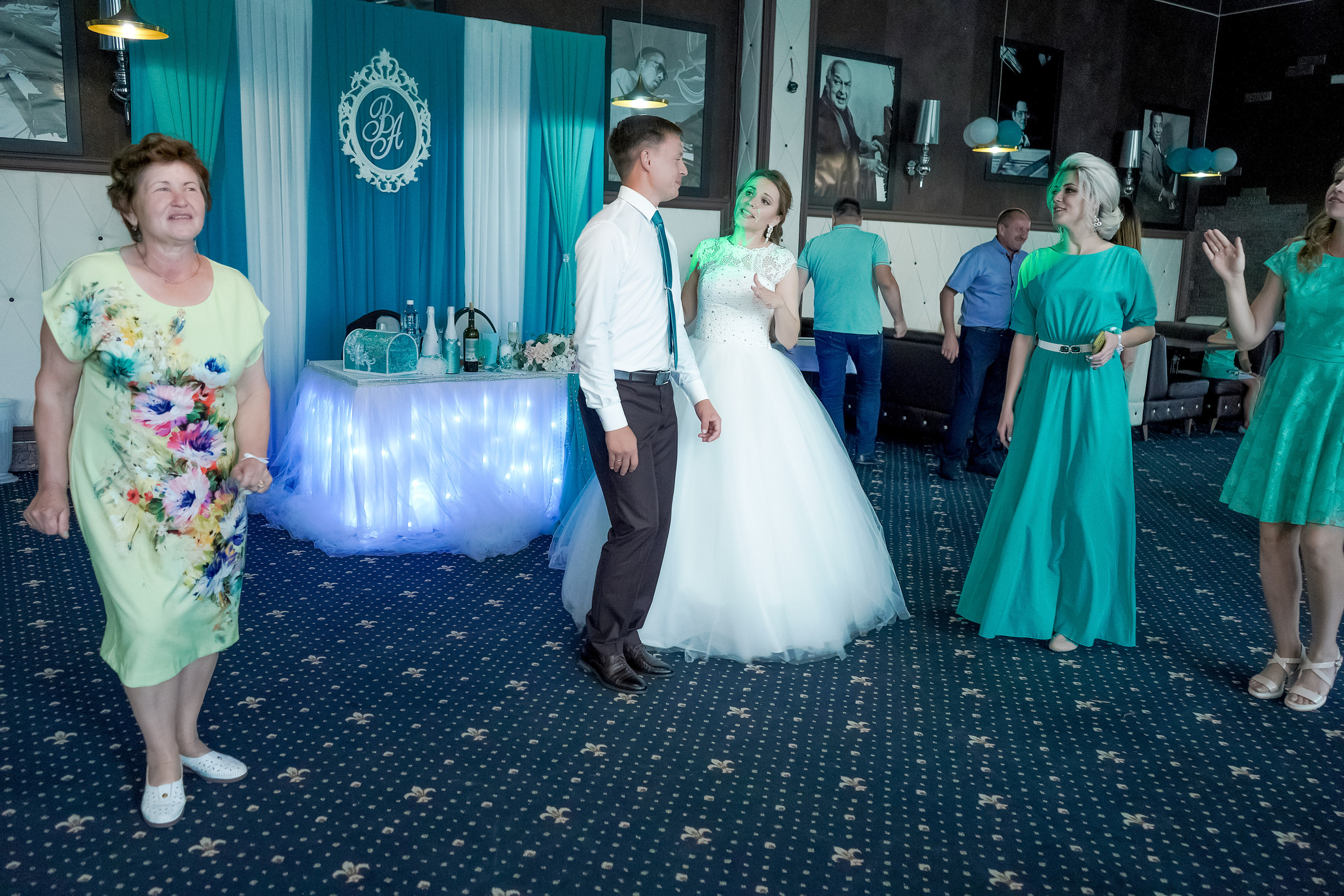 Свадьба полный день. Фотограф, видеооператор Нина Коршунова