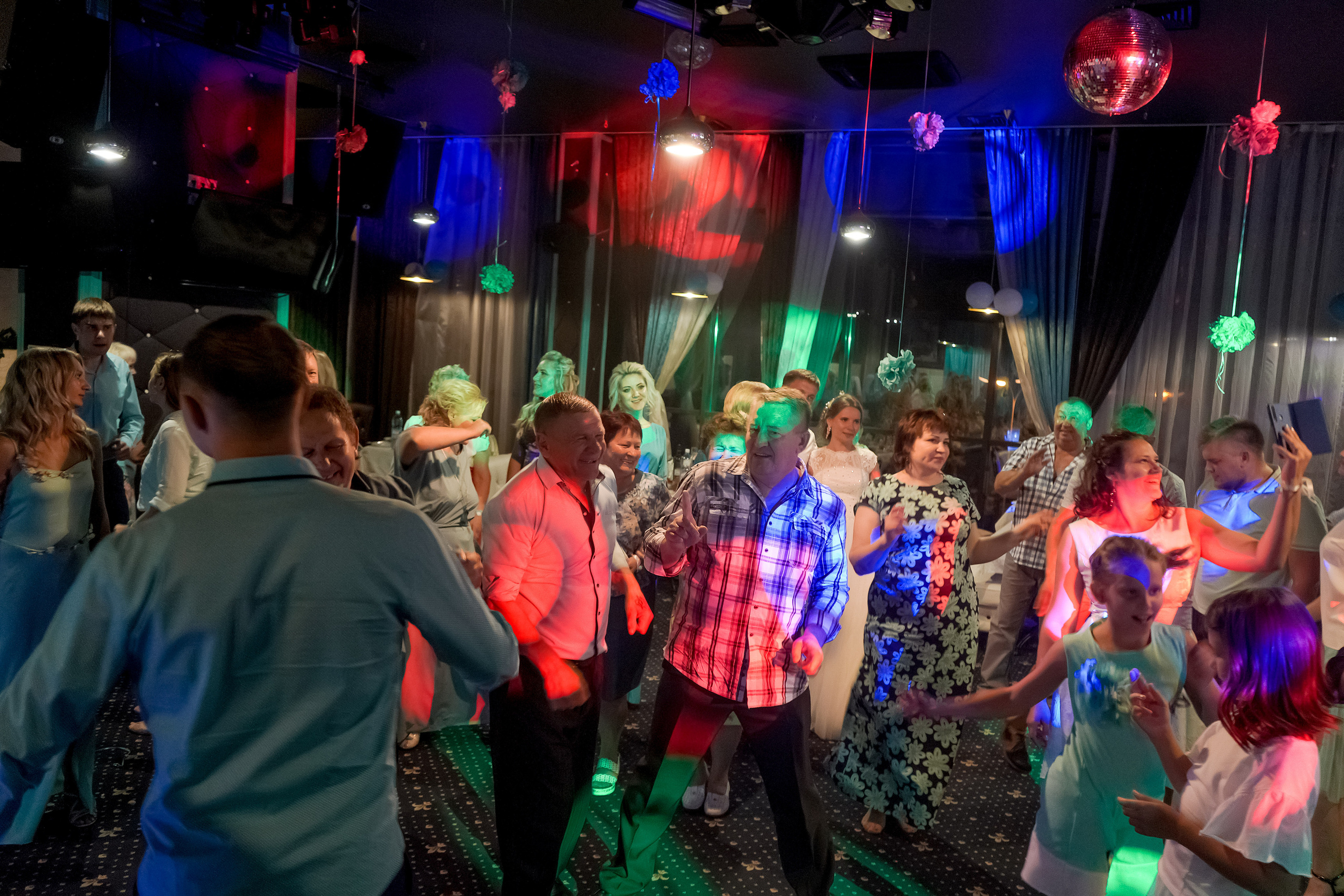 Свадьба полный день. Фотограф, видеооператор Нина Коршунова