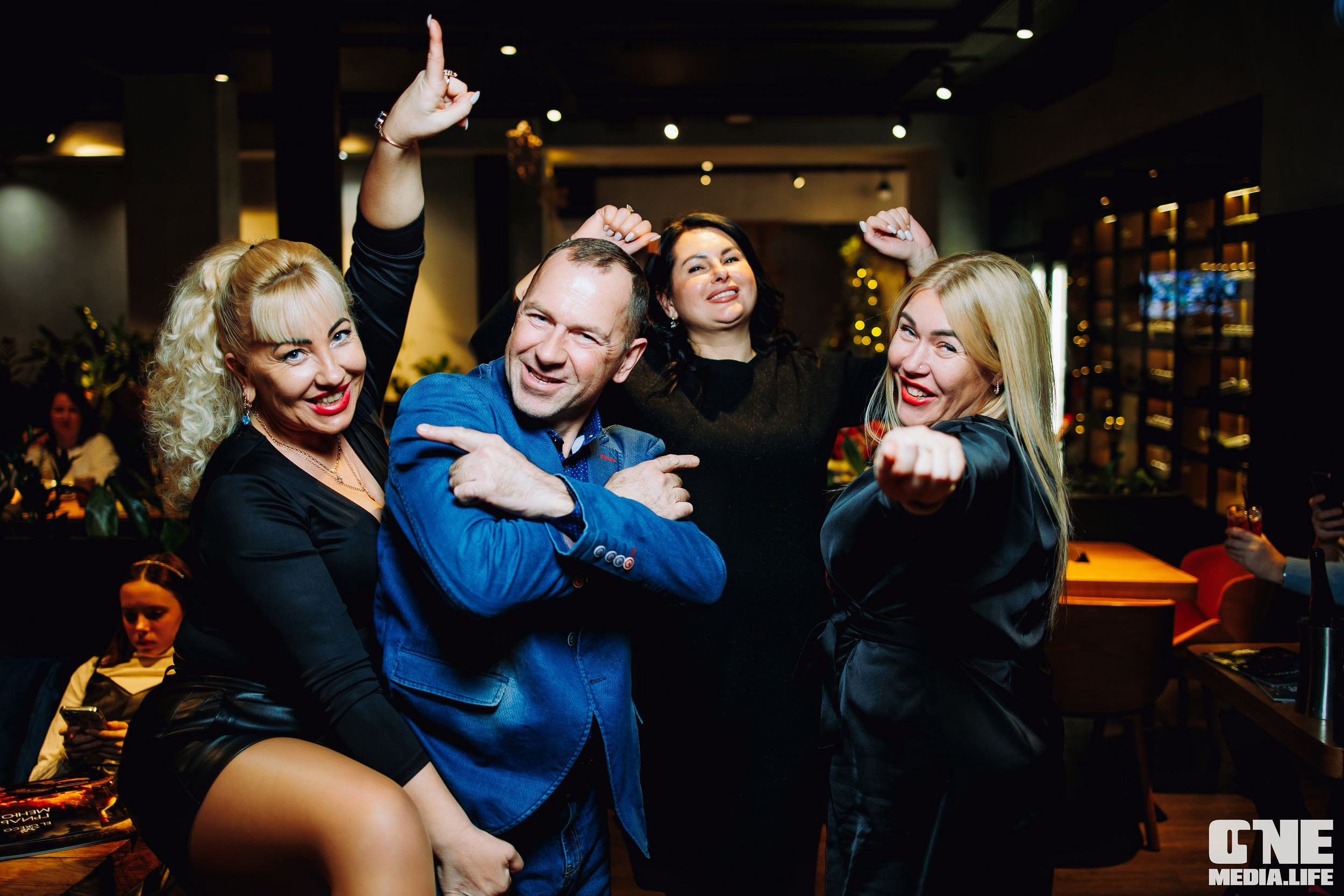 Клубный концерт в El Greco: Братья Грим. One Media Life: фоторепортажи, фотоотчеты с мероприятий и заведений