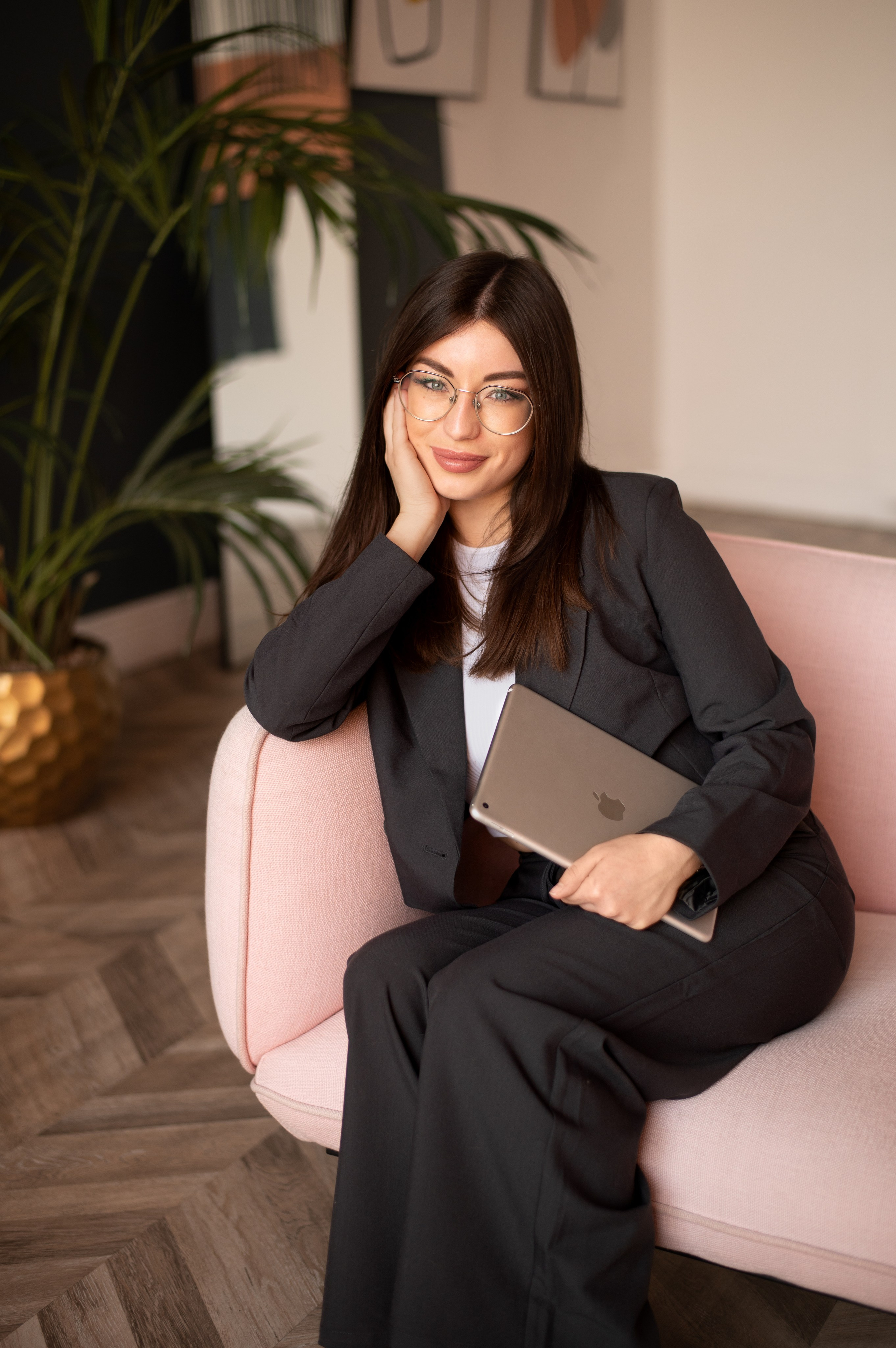 Деловая и контентная съёмка. Семейный и детский фотограф в Москве Анна Оськина