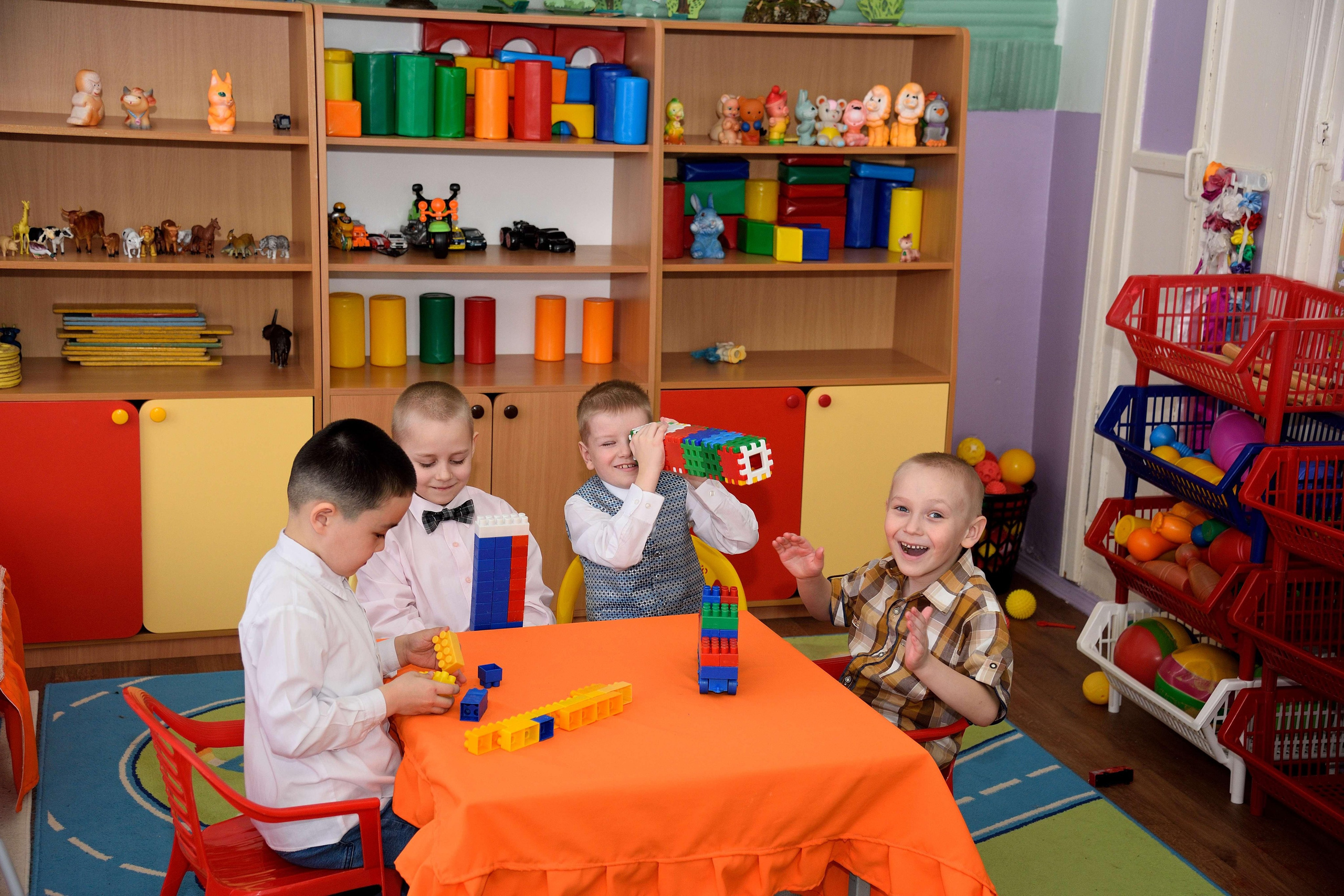 Рекомендации по съёмке для детского сада. Выпускные альбомы для школ и детских садов Александр и Динара