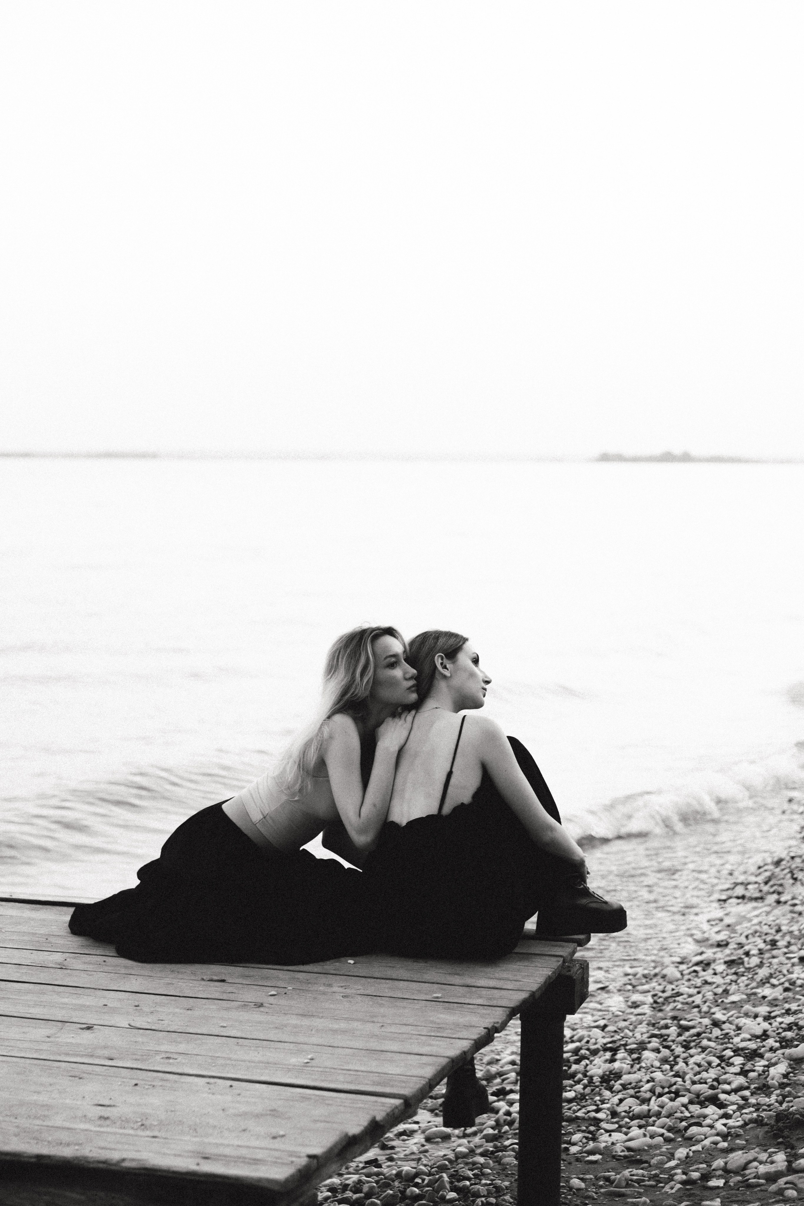 Карина и Ясмина. Главная