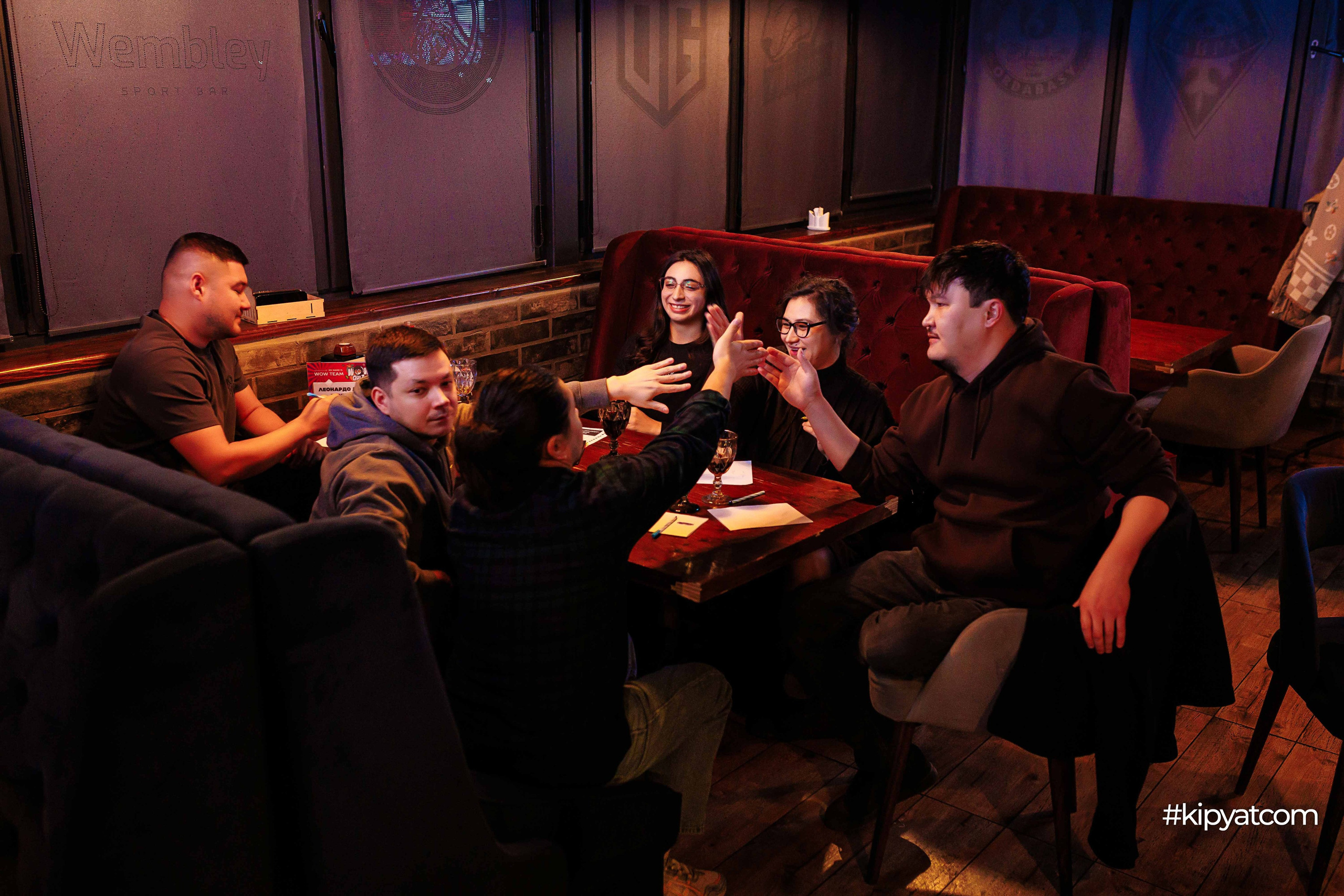 Эйнштейн Party