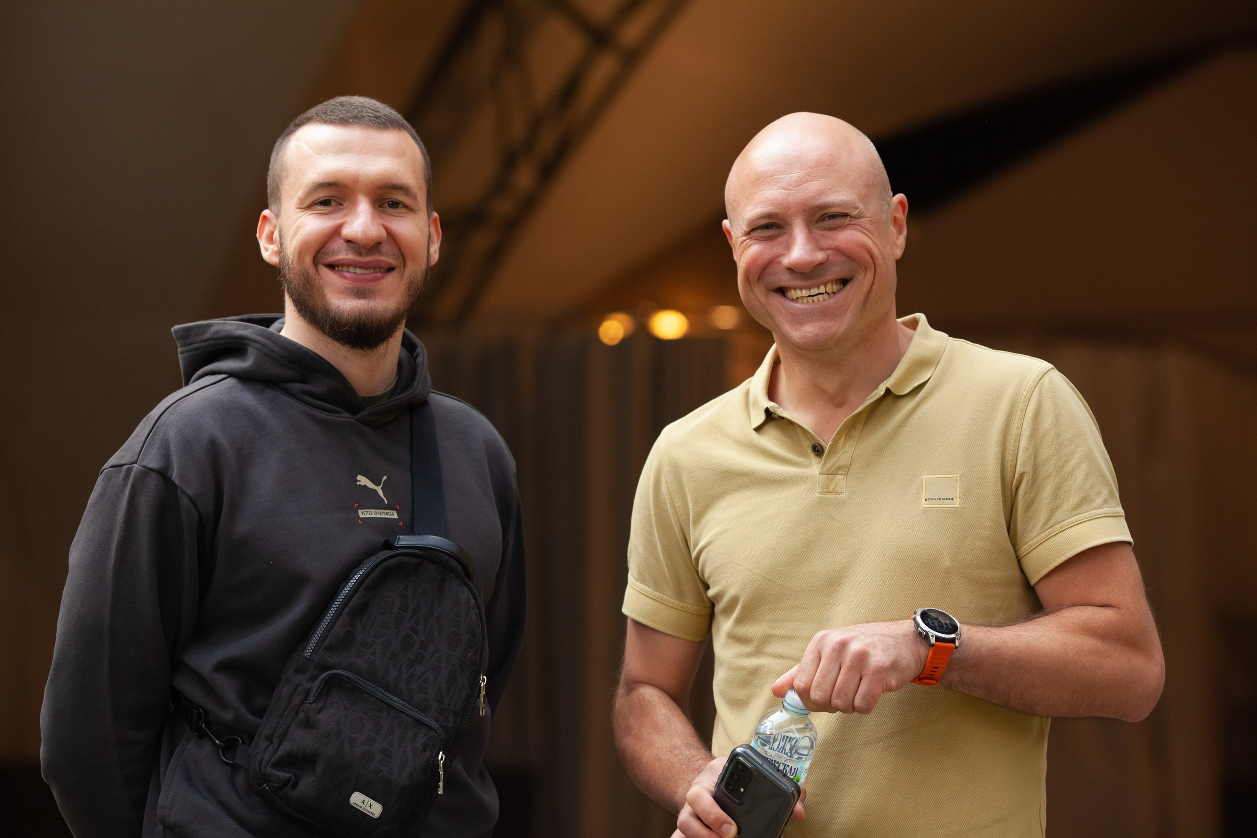 Аметист — тимбилдинг. Двойняшки-фотографы Анна и Анастасия в Санкт-Петербурге