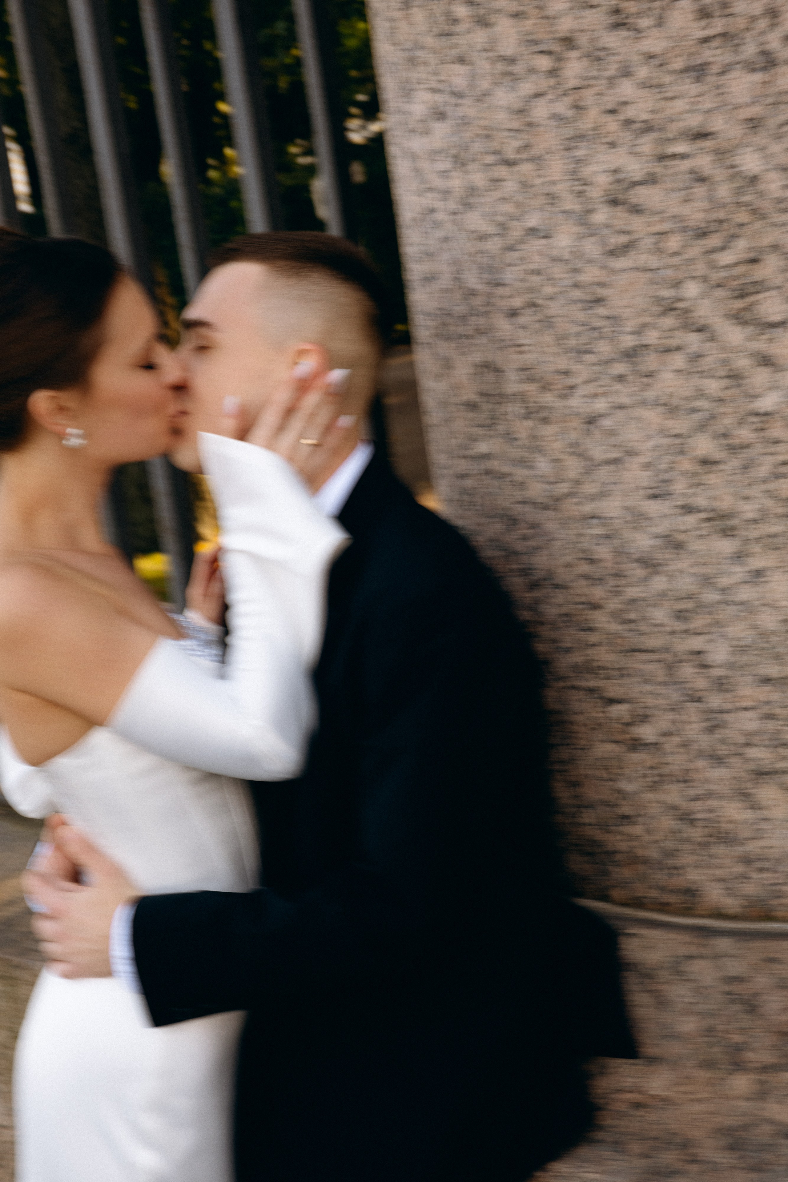 Только вдвоем под небом Петербурга. Свадебный фотограф Таня Караисаева