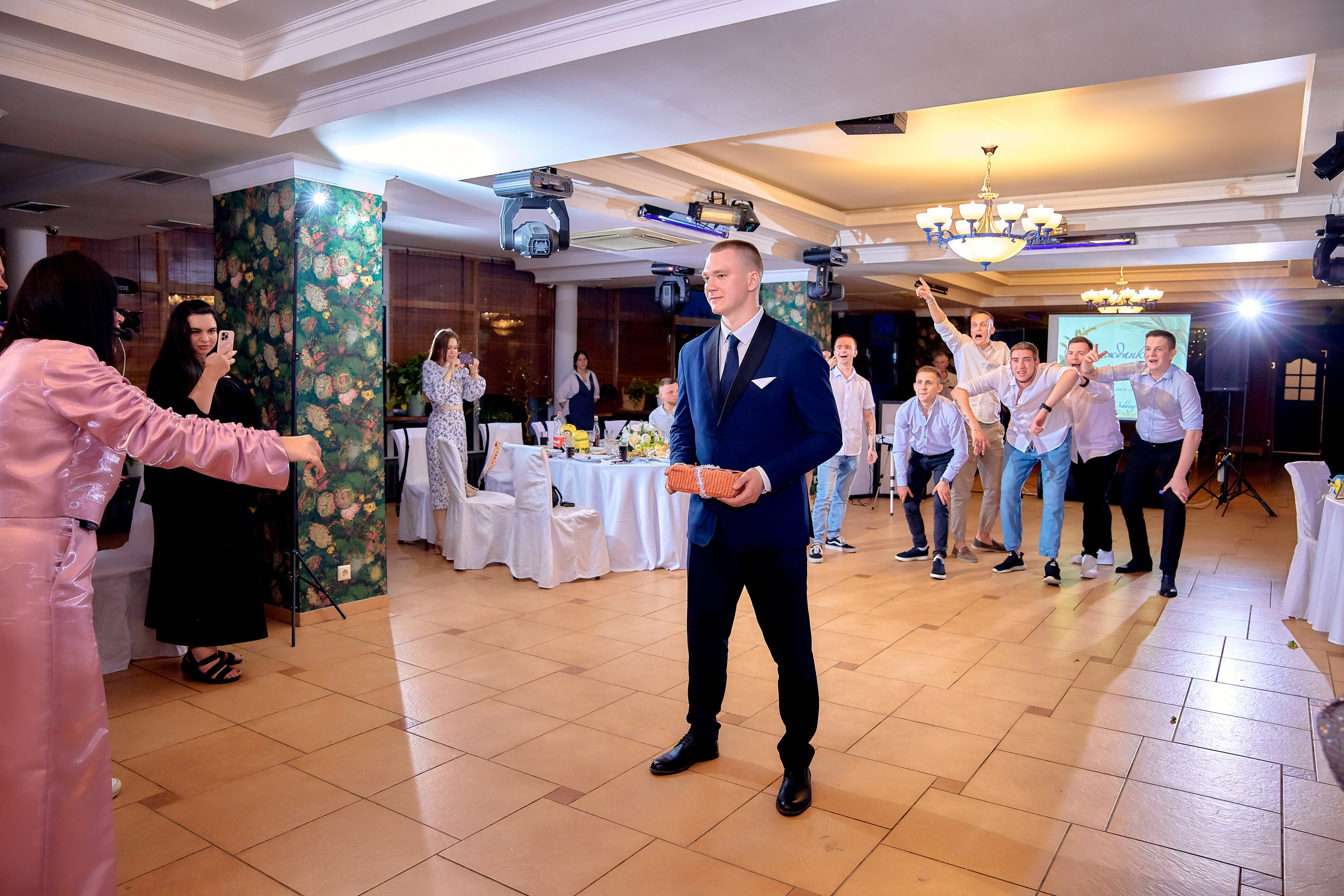 Свадебная фотосессия фотограф на свадьбу. Свадебный фотограф в Тольятти Жигулевске и Самаре Пономарев Евгений