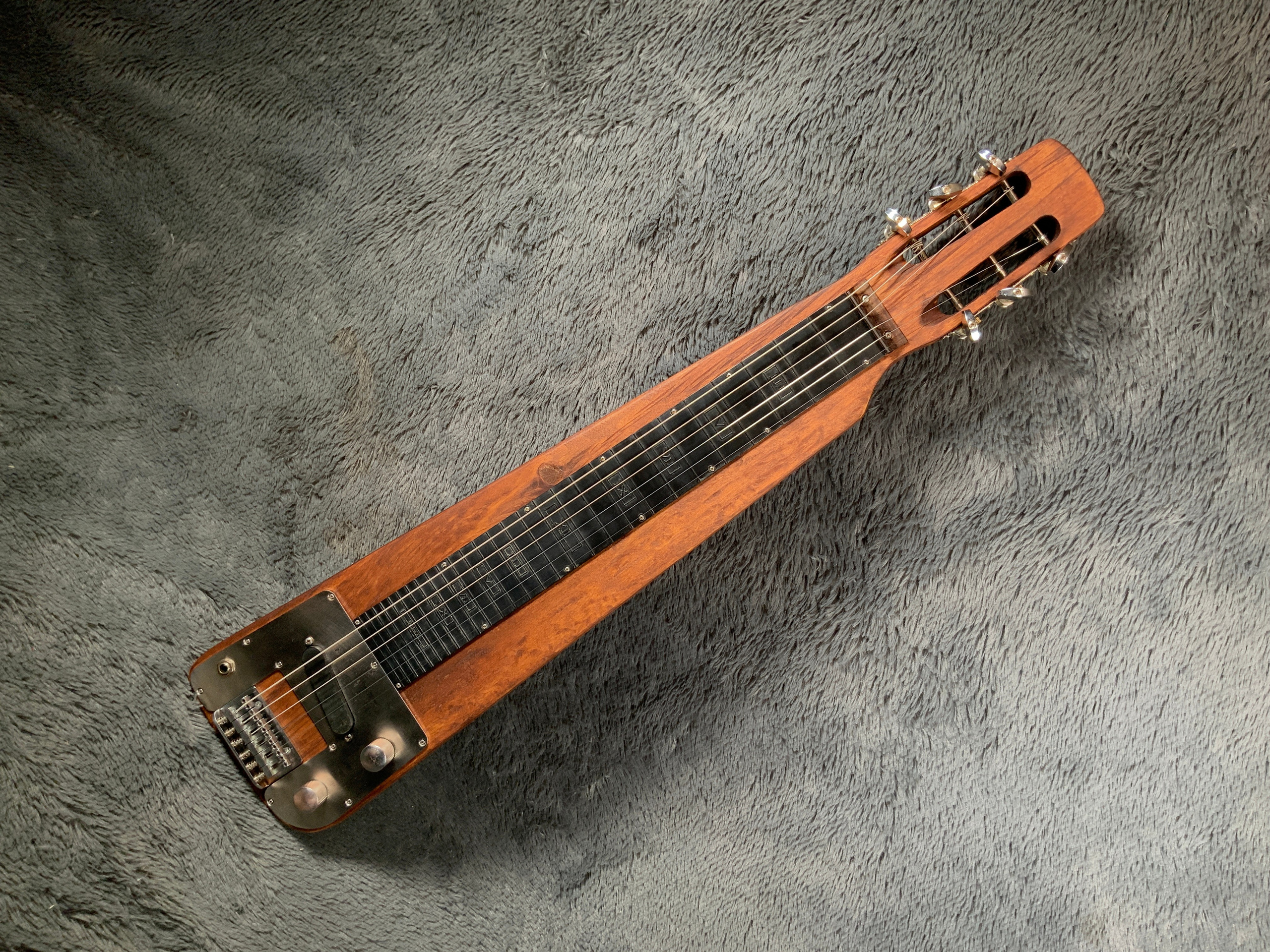 Artisan Lap Steel Slide Guitar