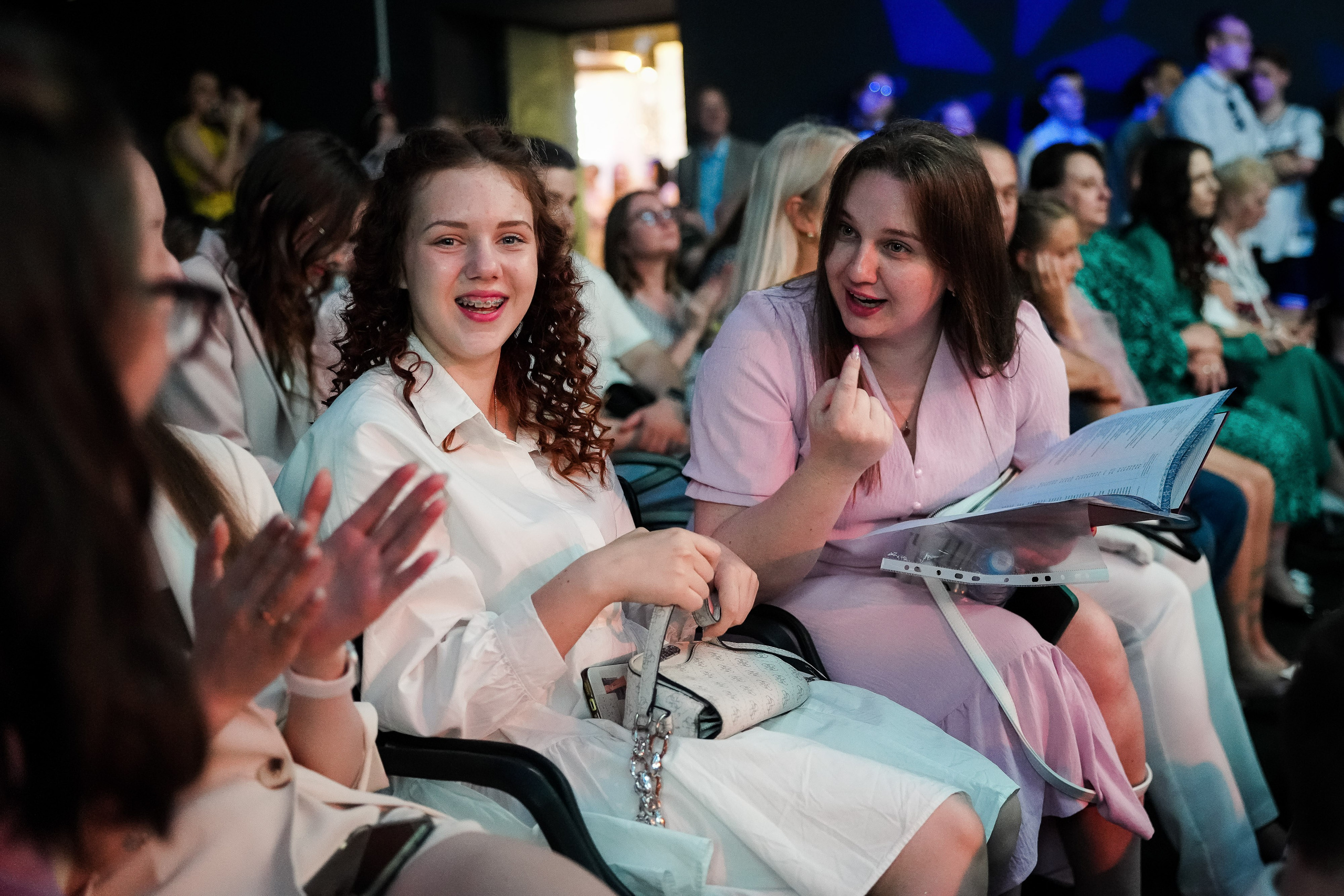 Выпускной Академии МУБиНТ — 2024. Репортажный фотограф Сергей Сажин г. Ярославль