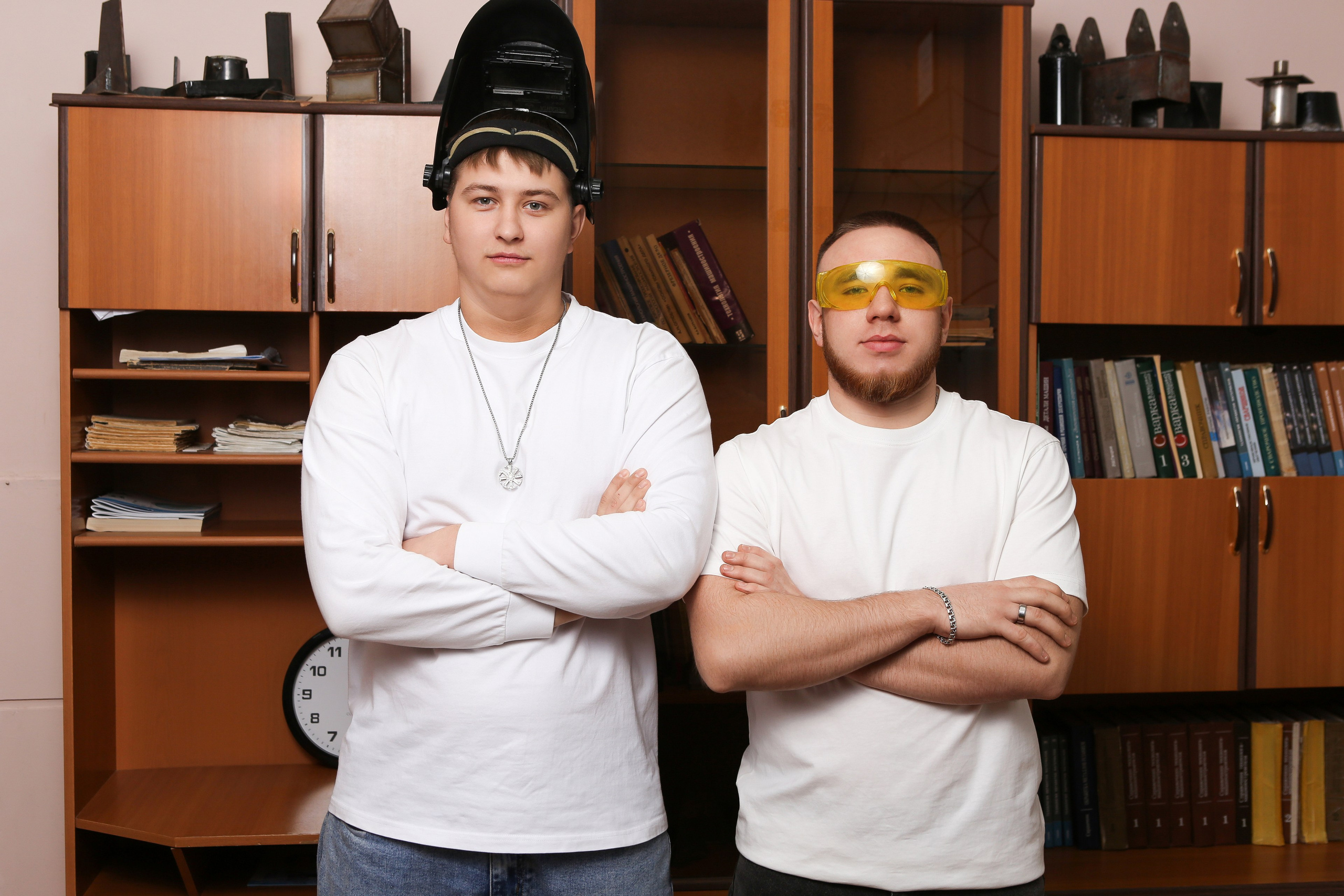 ФОТОСЕССИЯ В КЛАССЕ ДЛЯ ВЫПУСКНИКОВ СВАРОЧНОГО ПРОИЗВОДСТВА. ТВОЙ АЛЬБОМ / ТВОИ ПРАВИЛА