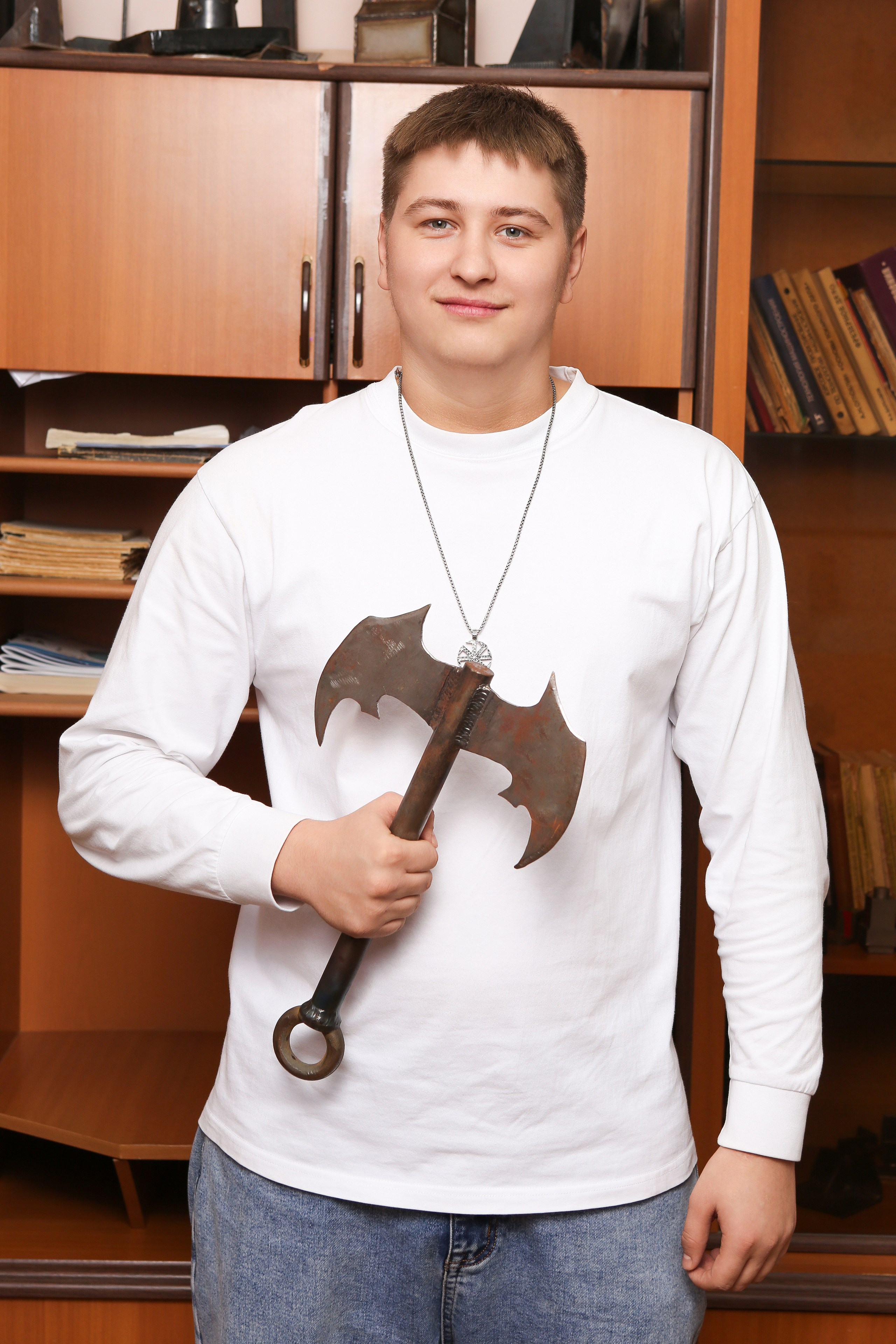 ПОРТРЕТНАЯ ФОТОСЕССИЯ В КЛАССЕ ДЛЯ ВЫПУСКНИКОВ СВАРОЧНОГО ПРОИЗВОДСТВА. ТВОЙ АЛЬБОМ / ТВОИ ПРАВИЛА