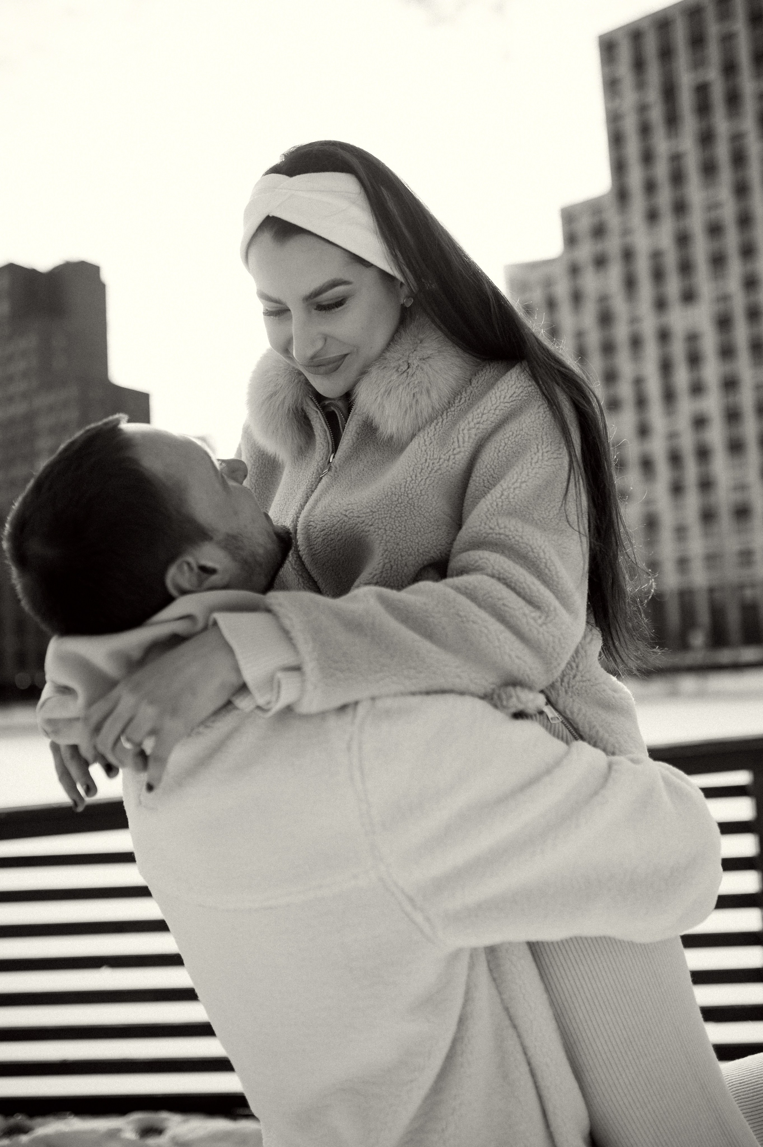 Лавстори стрит фотосессия в зимней Москве. Семейная фотосессия Бутово Москва фотограф Алина Морщагина