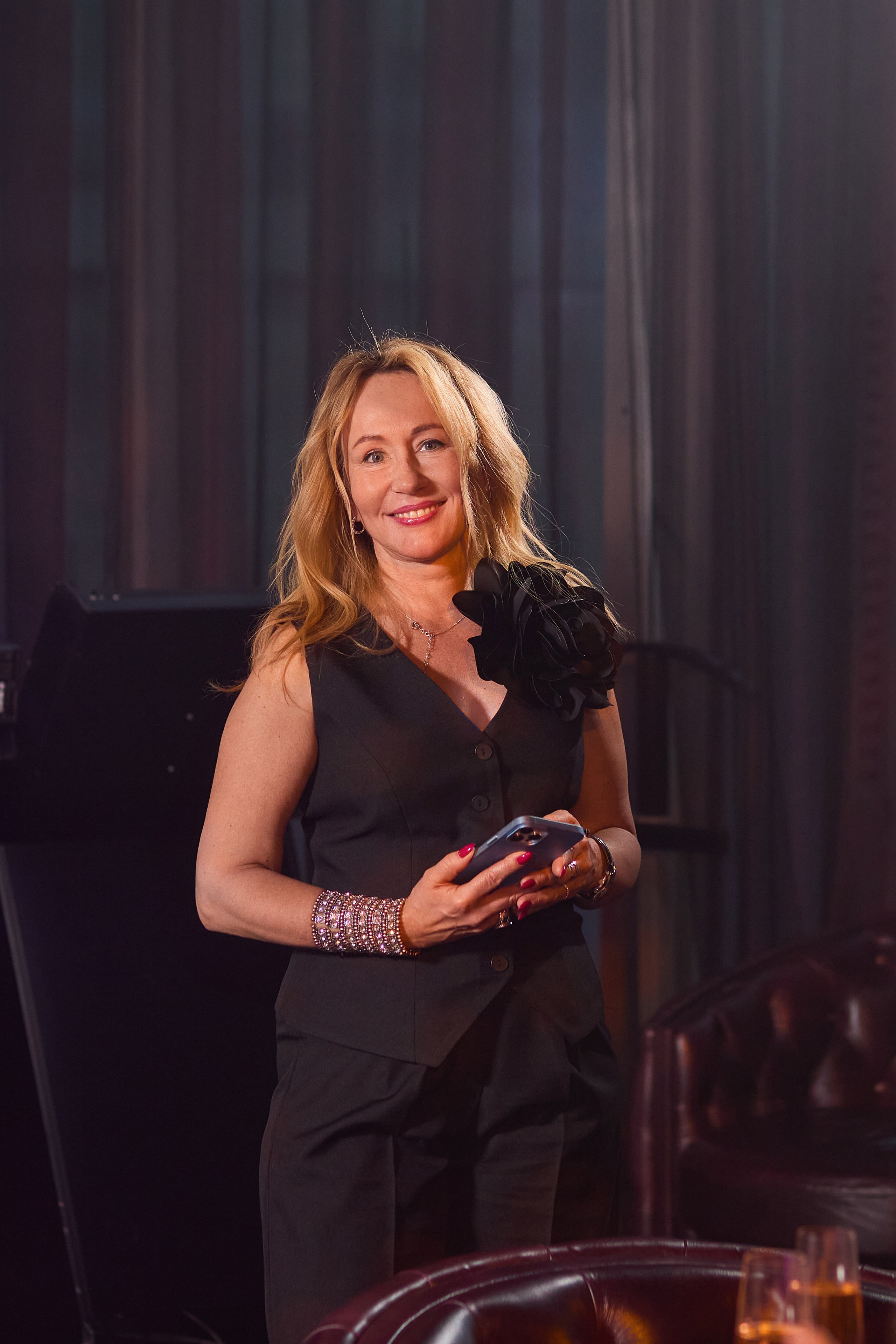 Юбилей в City Voice & Six Floor. Александр Осин — корпоративный и семейный фотограф в Москве