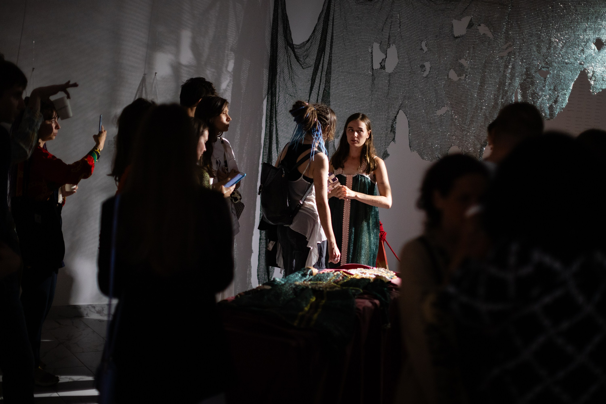 Выставка Ирины Иониной 2024. Фотограф Мария Немм