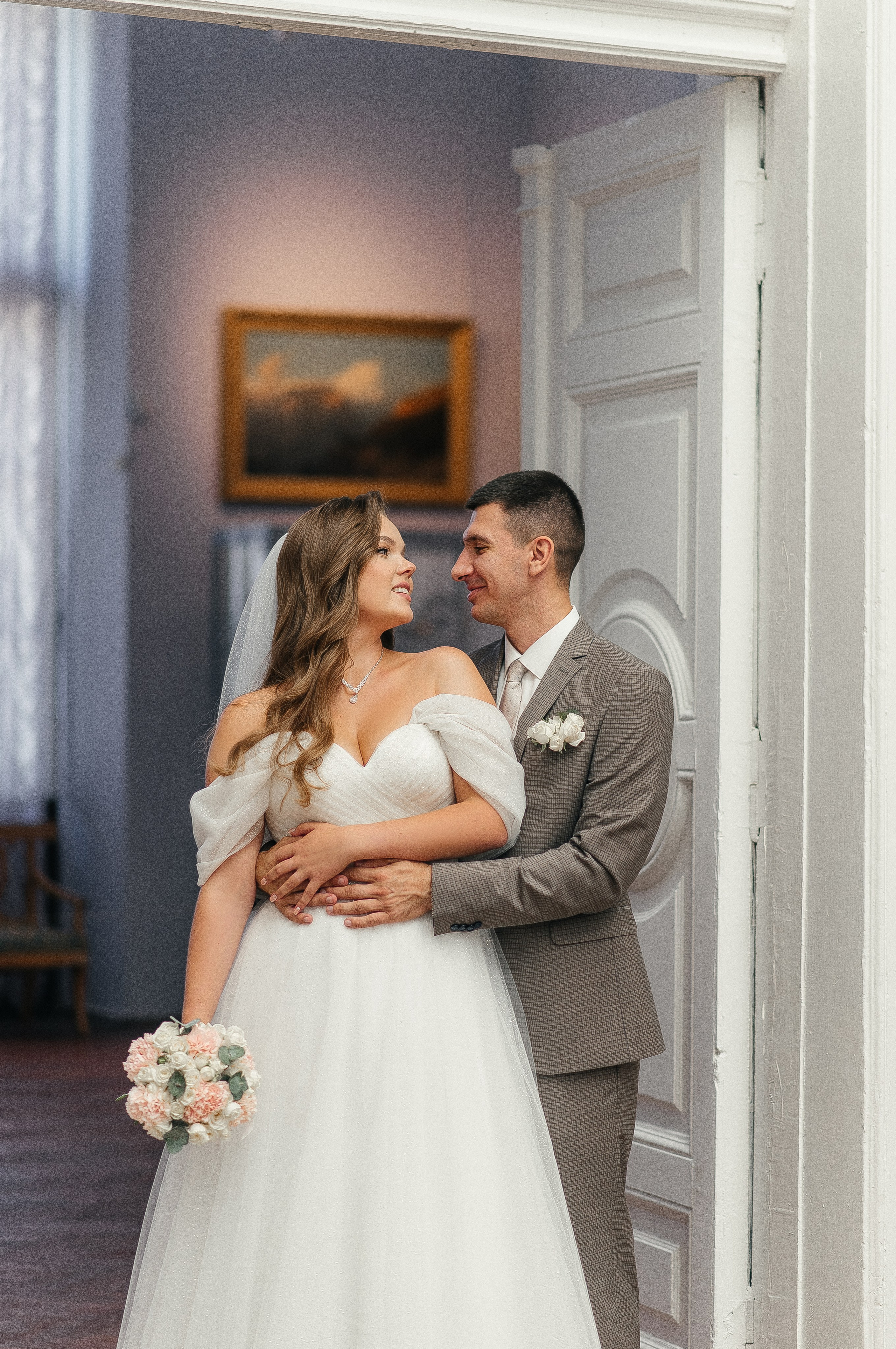 Михаил и Анна. Главная