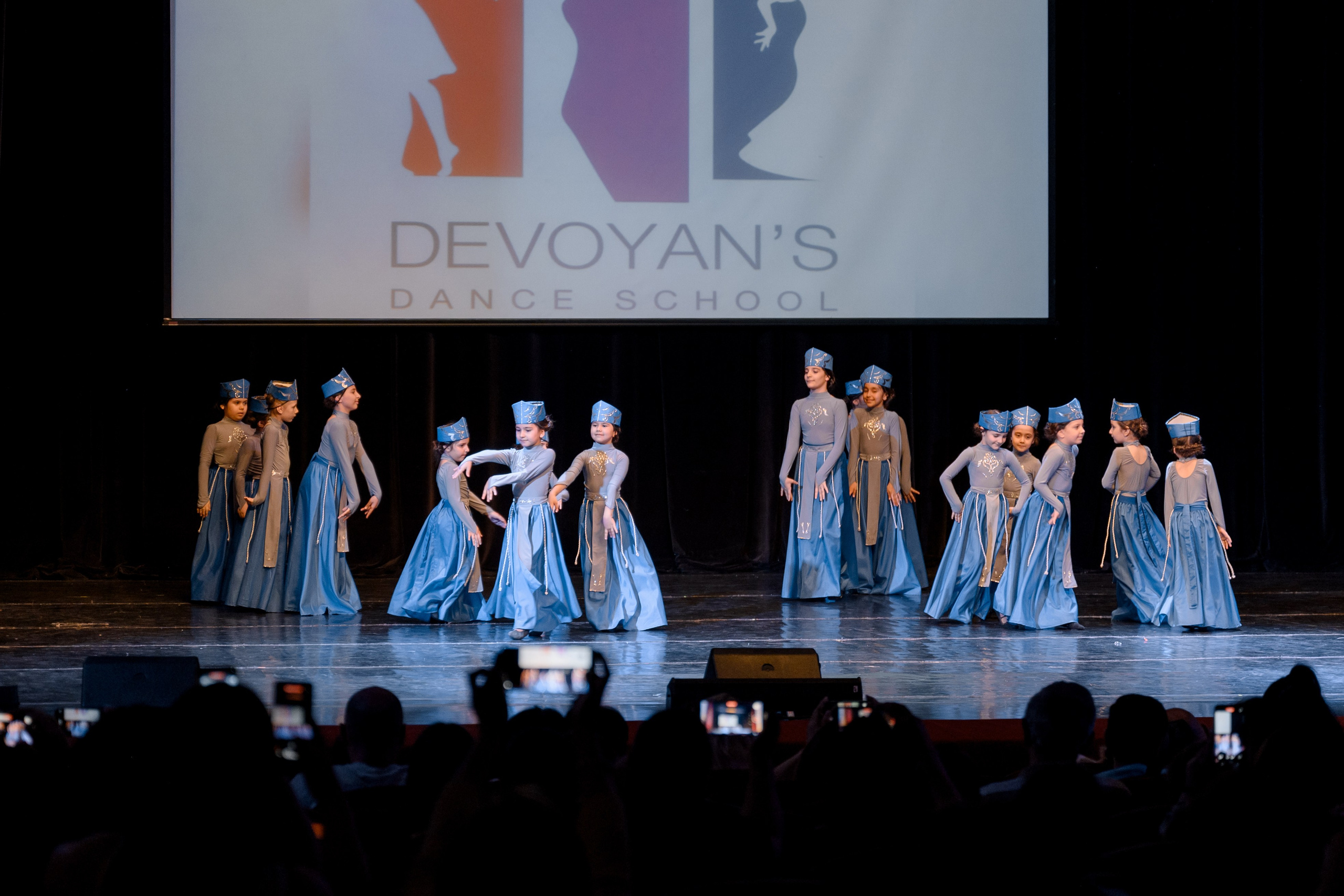 Театр. Главная