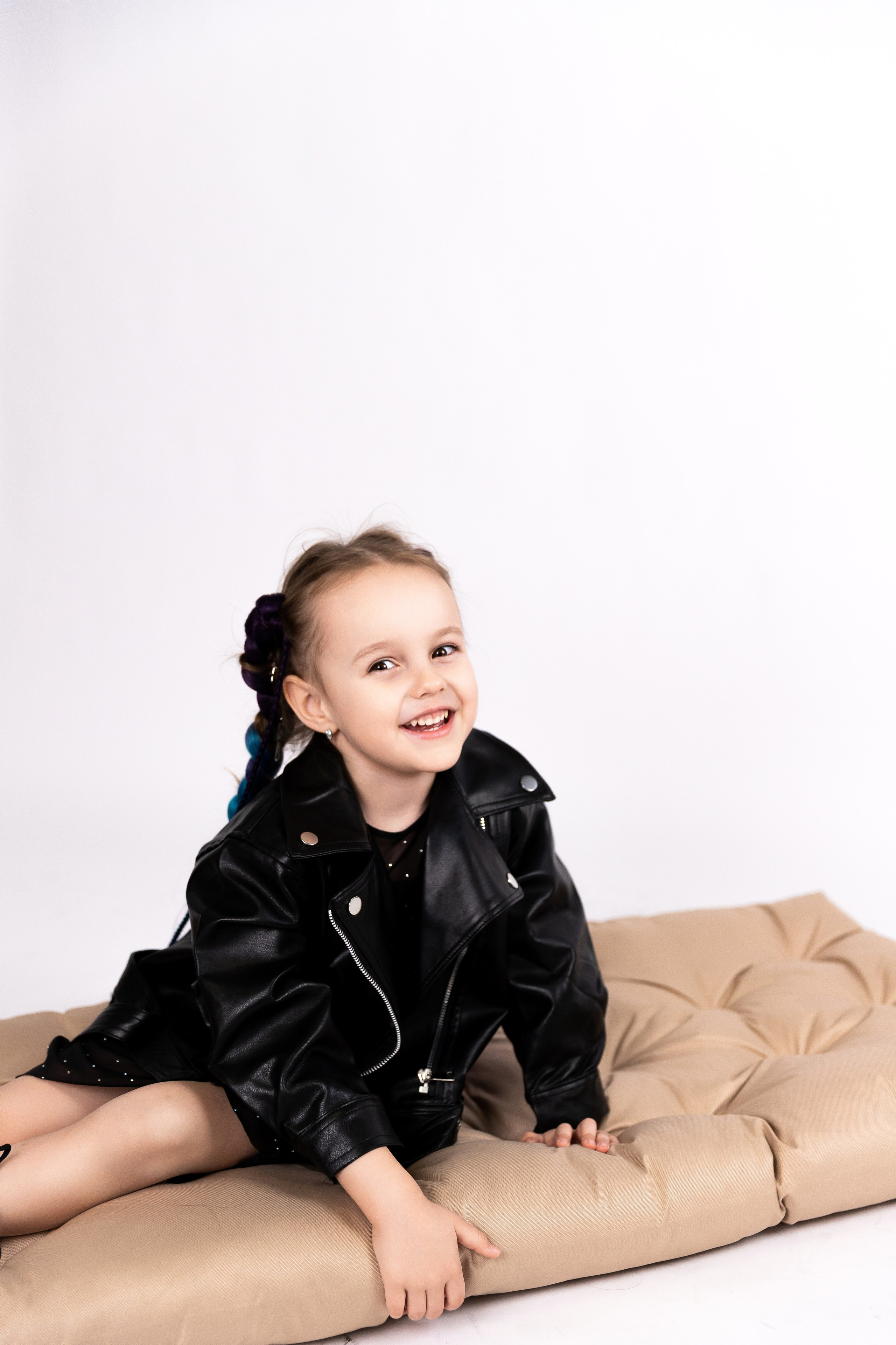 Екатерина и Арина. Семейный фотограф в Екатеринбурге и Красноуфимске Евгения Лягаева