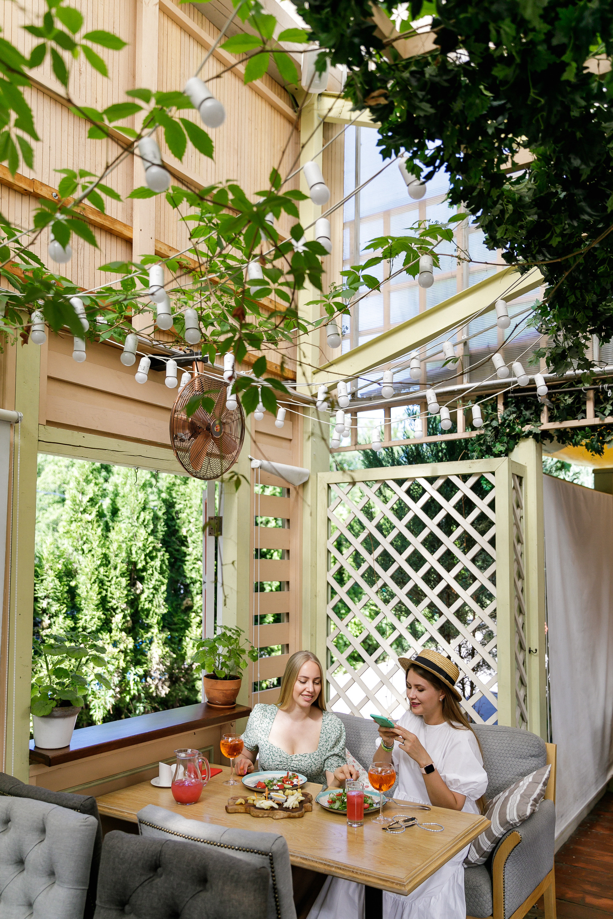 Ресторан Смородина. Репортажный и свадебный фотограф в Уфе Александр Тарасов