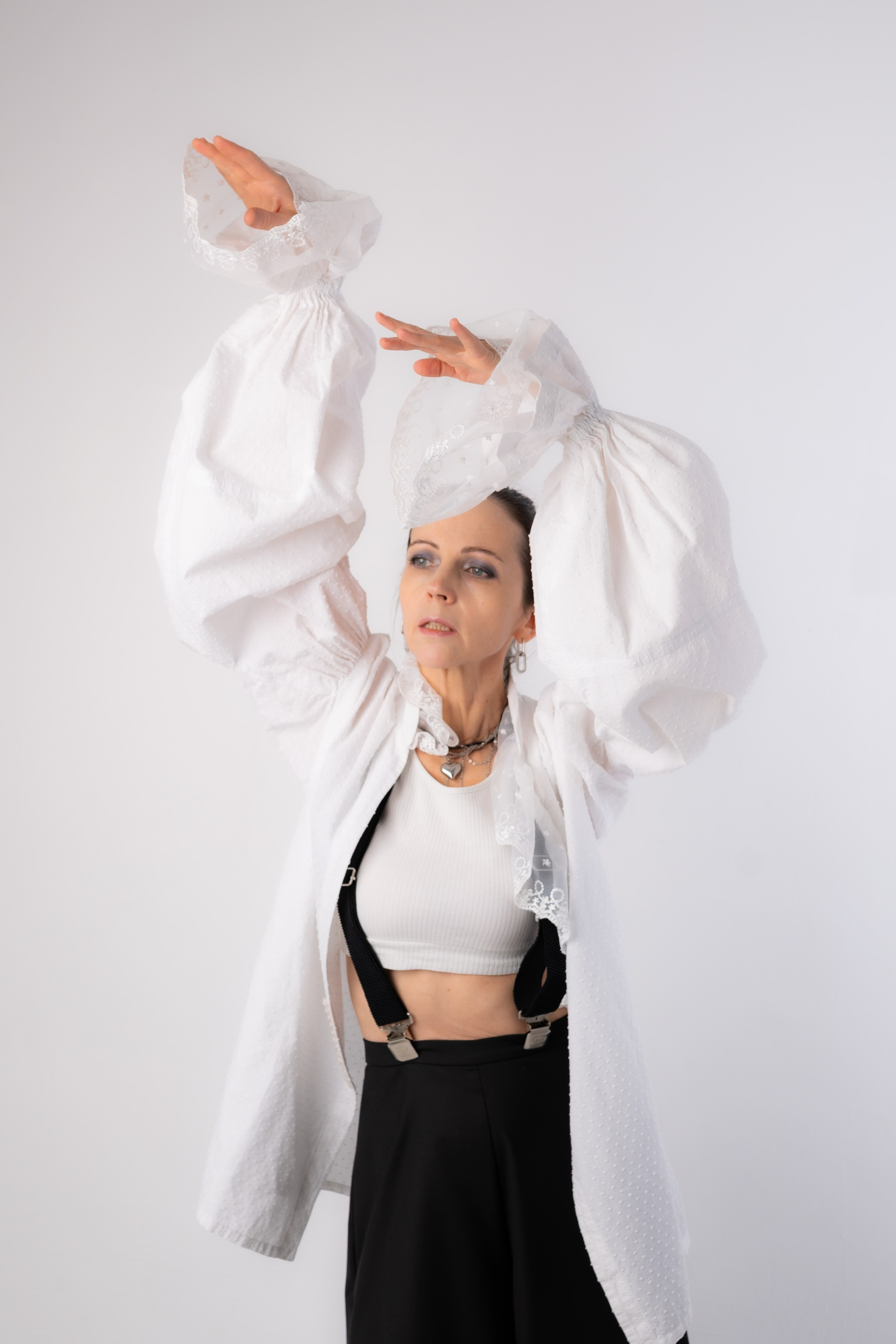 Студийная фотосессия девушки