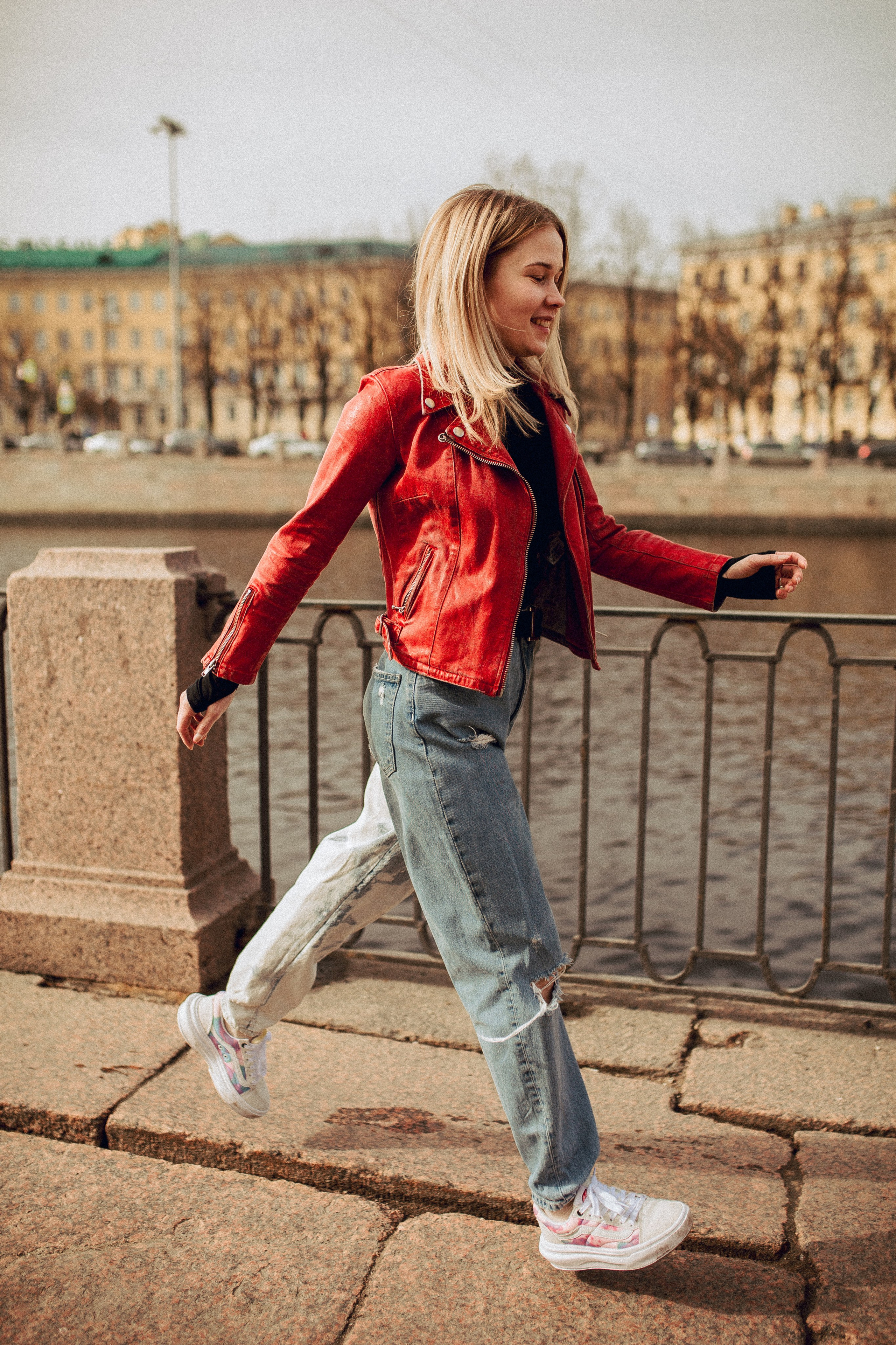Вика тёплый Апрель. Семейный и Свадебный фотограф в Санкт-Петербурге Плохая Екатерина