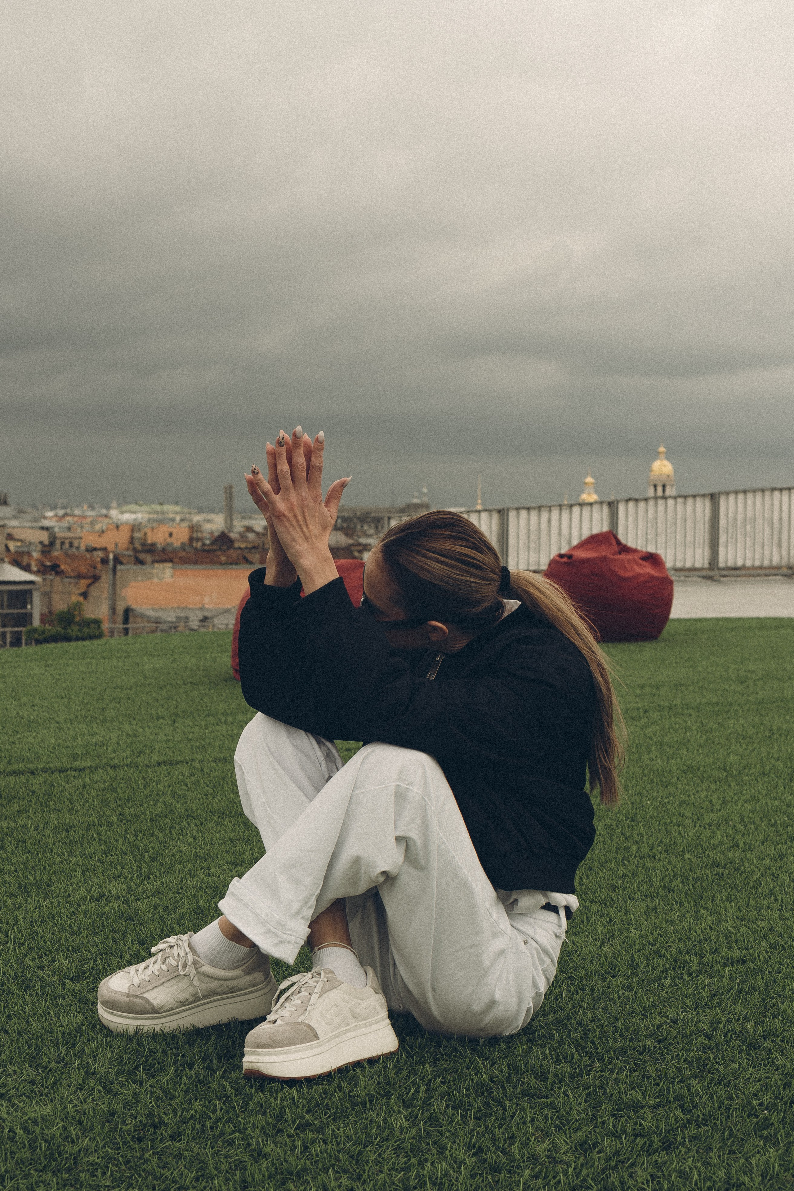 МЫ ГУЛЯЛИ ПРО КРЫШАМ ПИТЕРА. Профессиональный фотограф, Санкт-Петербург — Виктория Богомолова