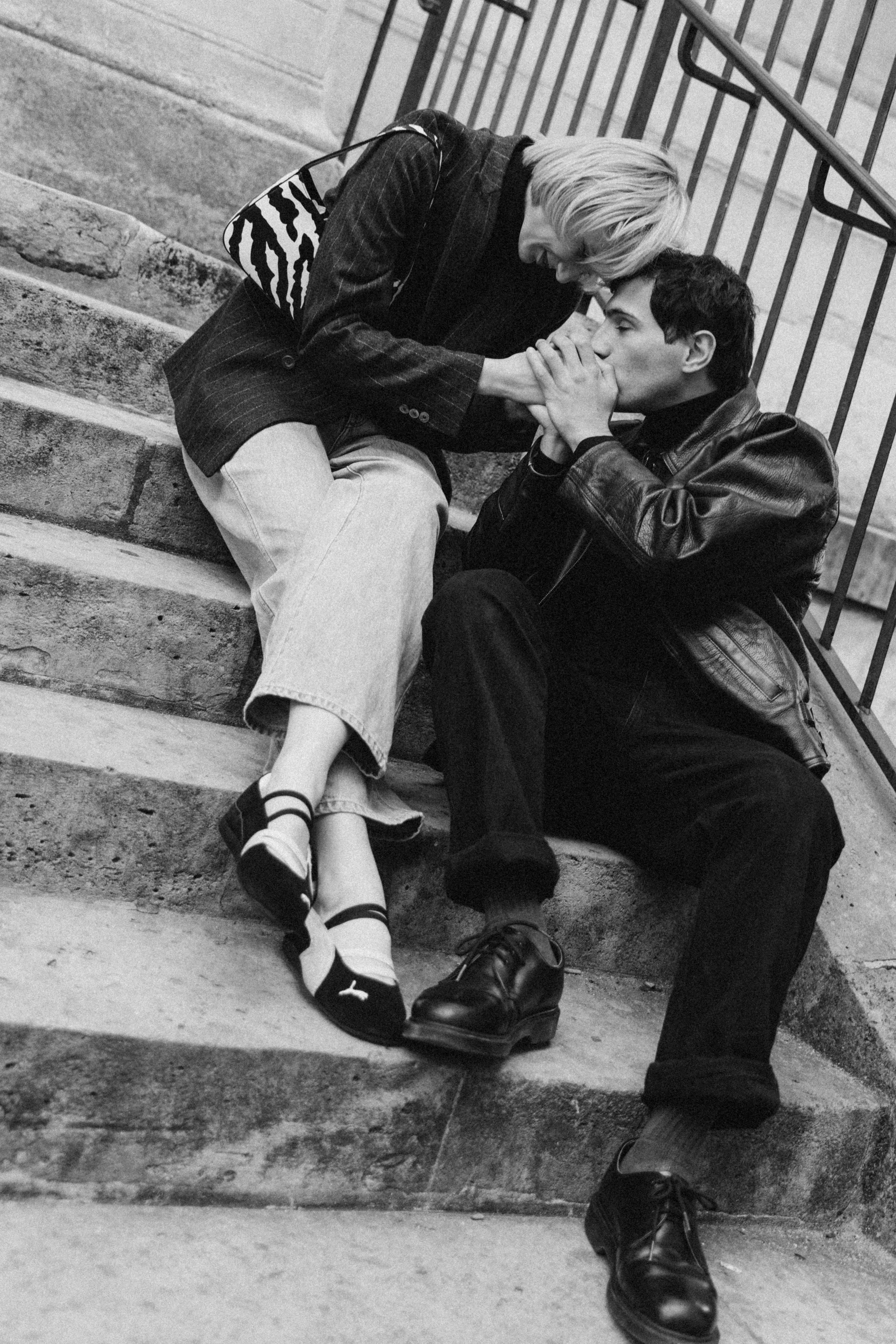 First love is something that lasts forever. Photographer in Paris