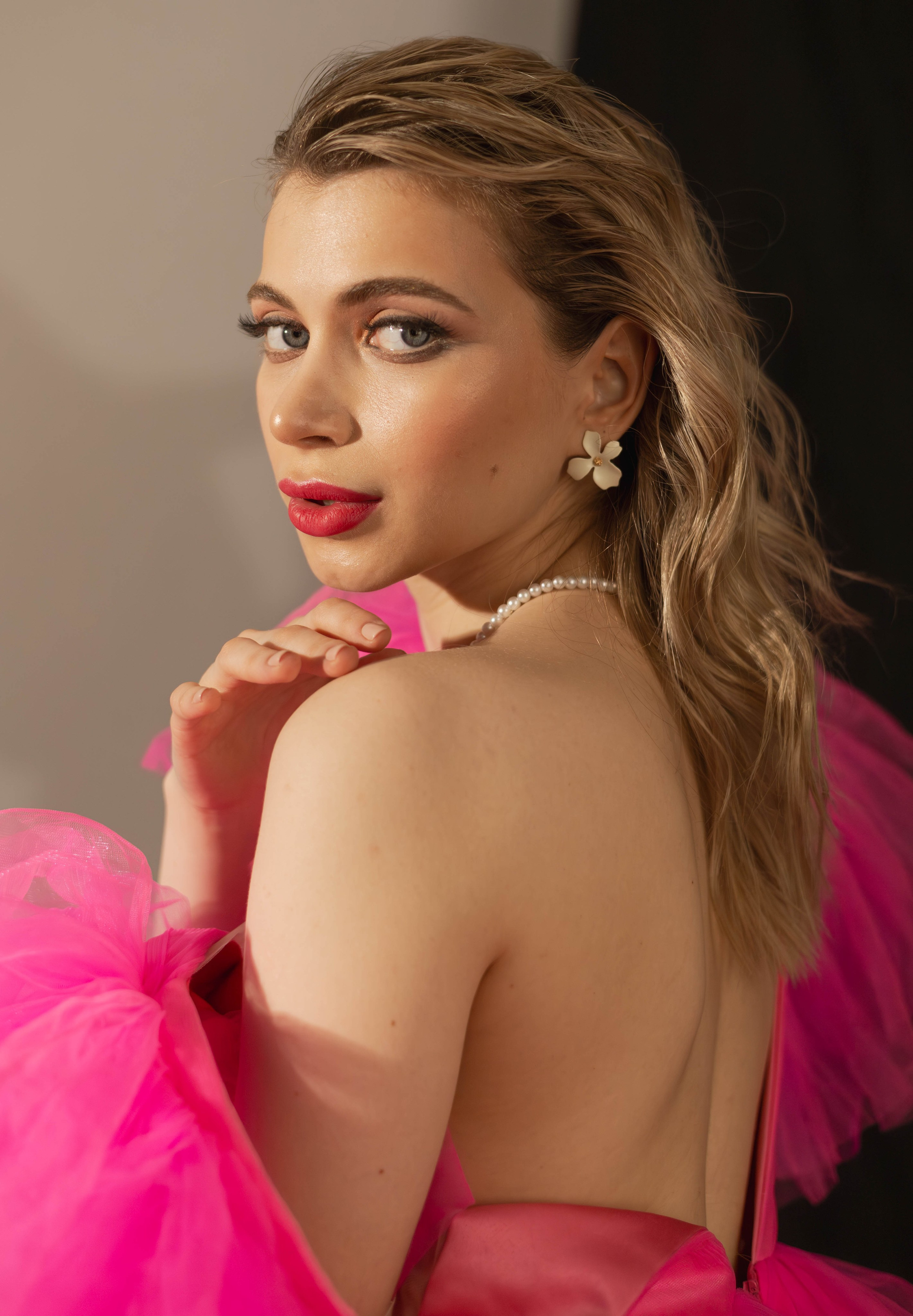 Екатерина. Fuchsia on black. Портретный фотограф Панферова Регина г. Санкт-Петербург, г. Казань