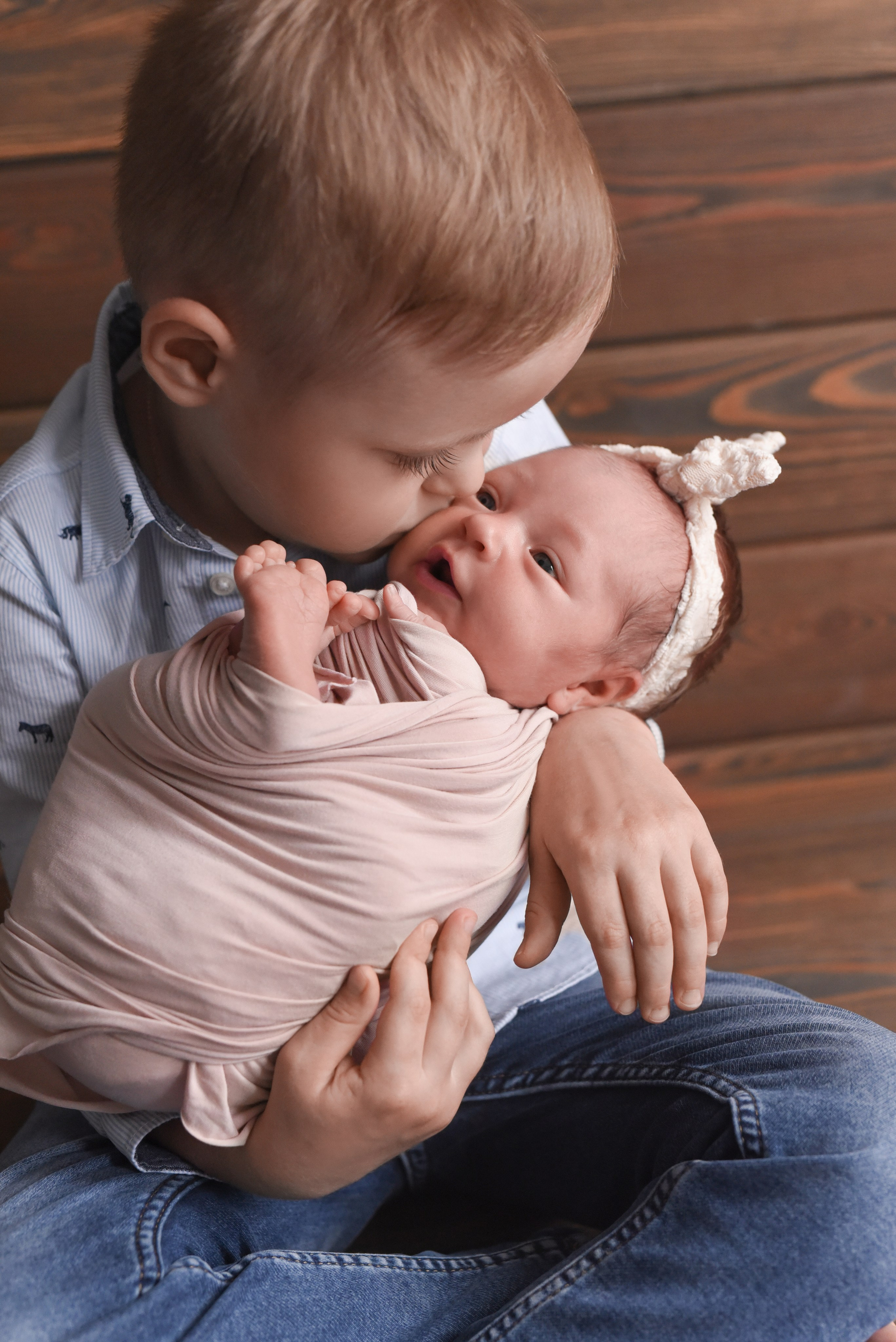 Новорожденные малыши. Детский и семейный Фотограф г. Красноярск