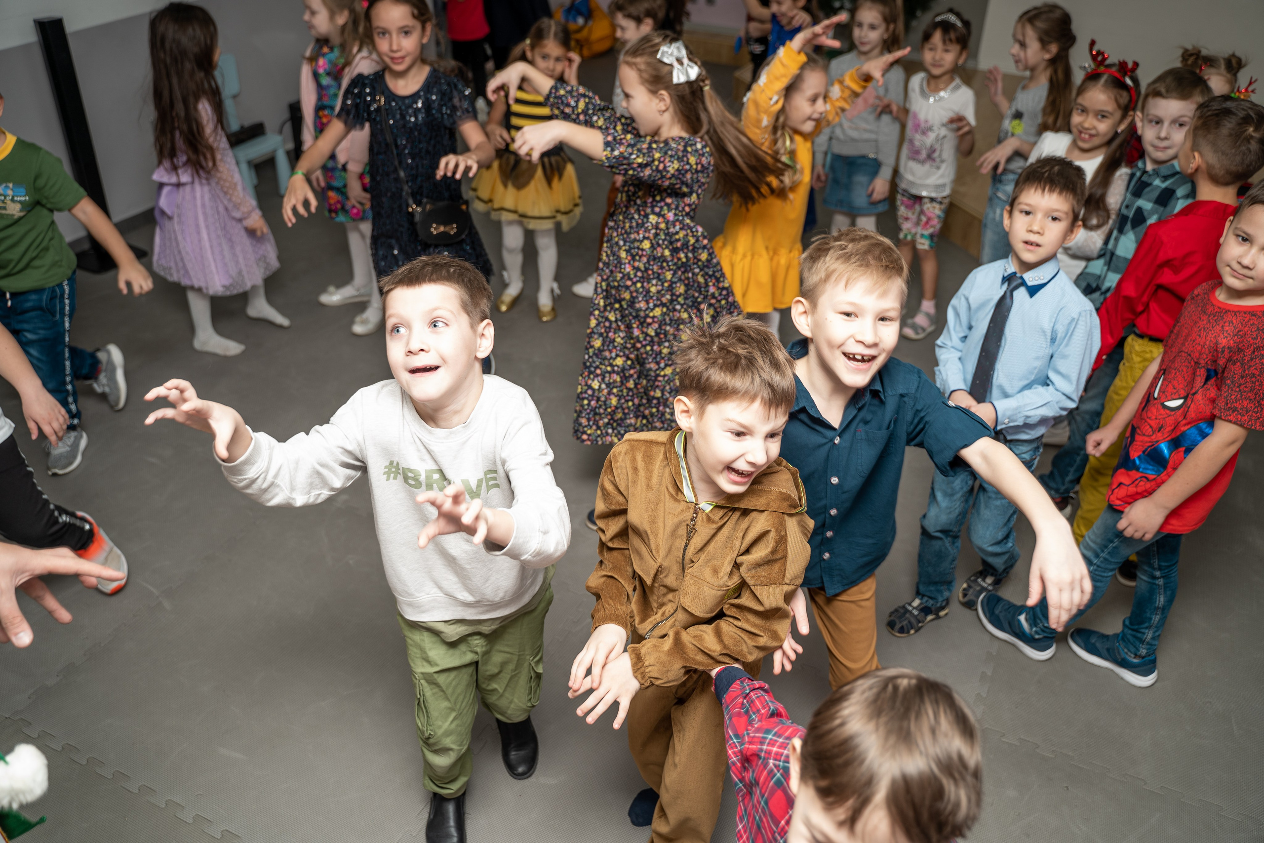 1 гимназия Новогодний утренник. Свадебный и репортажный фотограф в Уфе| Осетрова Ольга