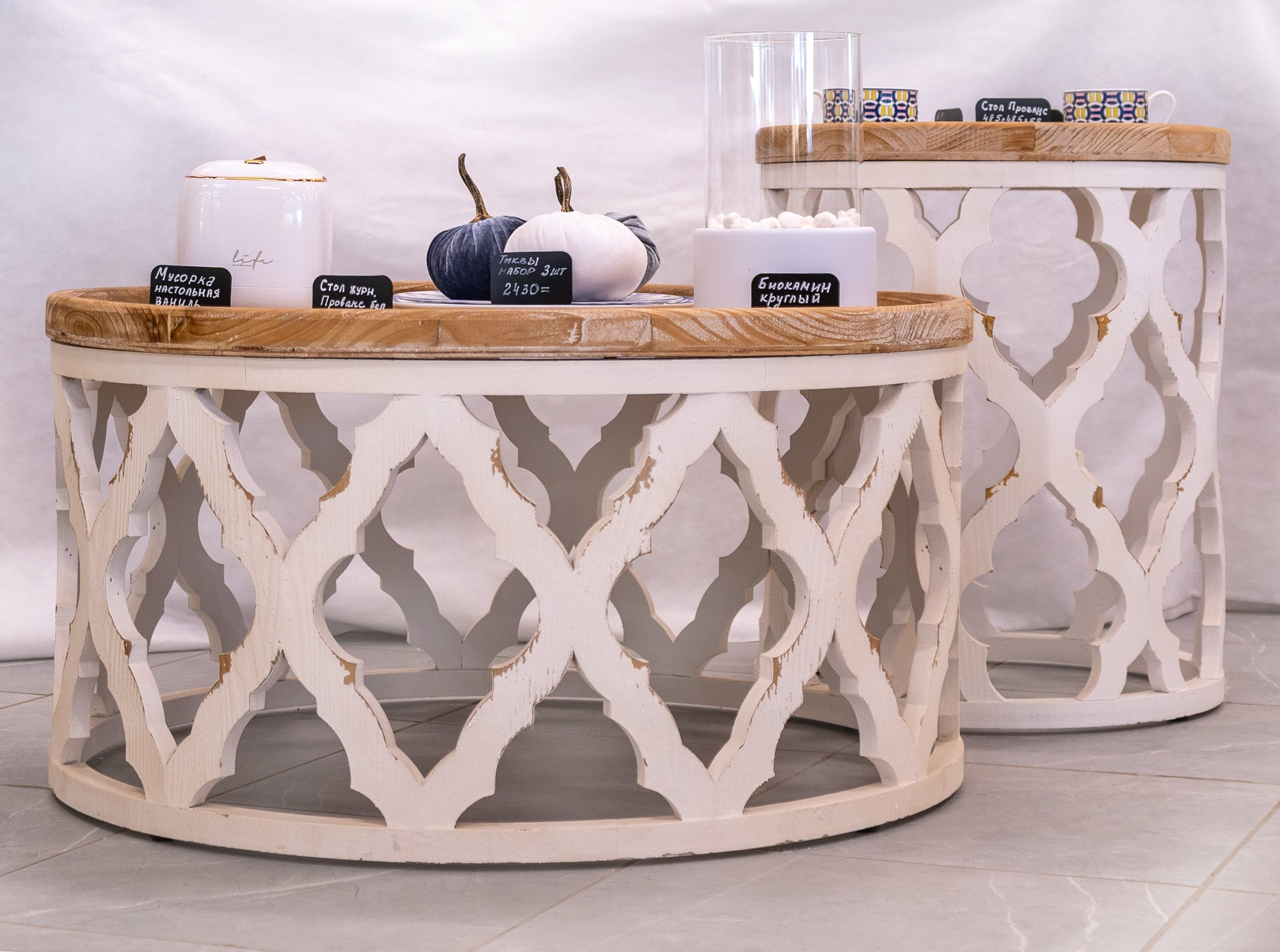 столик фотография