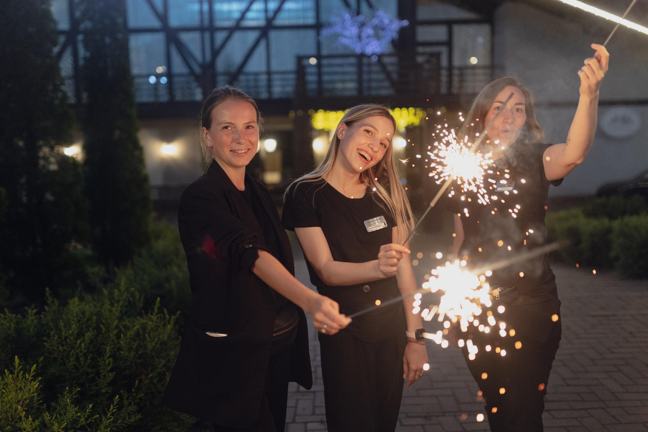 Алексей и Арина. Организация и координация свадебных и семейных торжеств