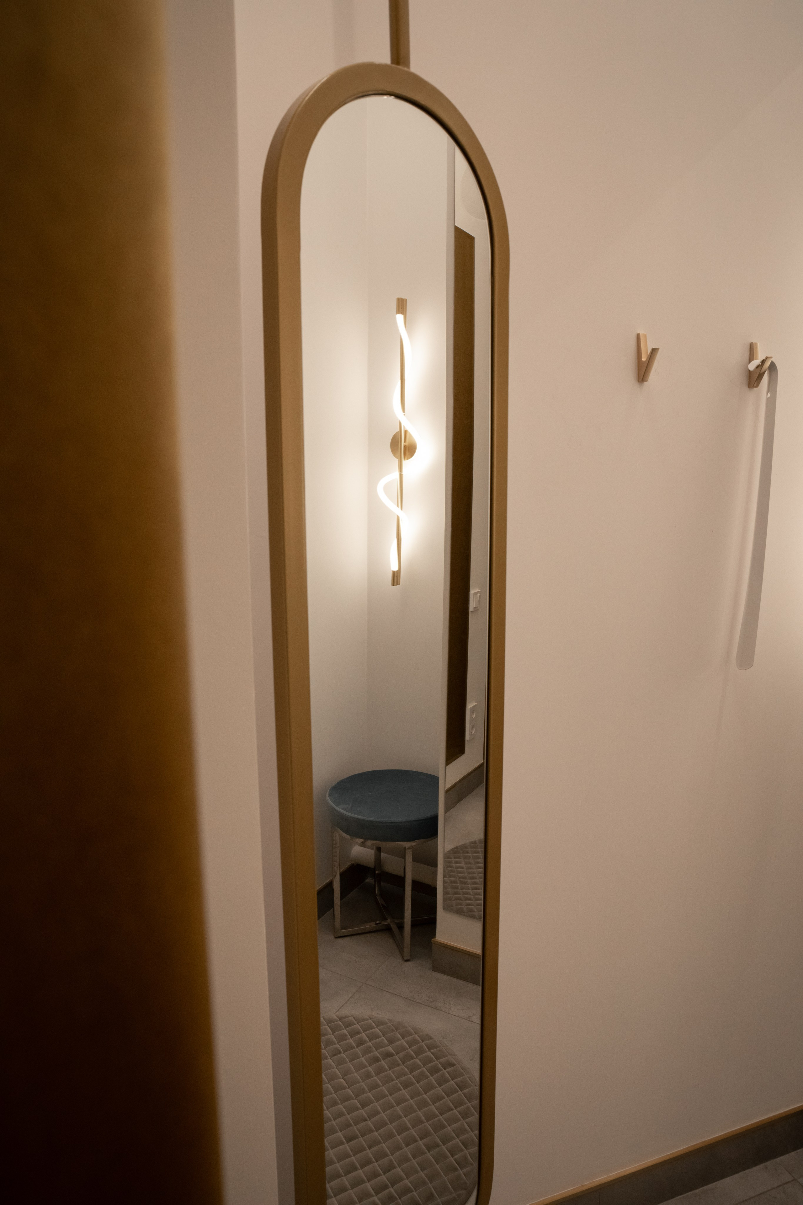 EDGE | Интерьер Бутика. Alexey Sentyurin, brands and business photographer in Moscow