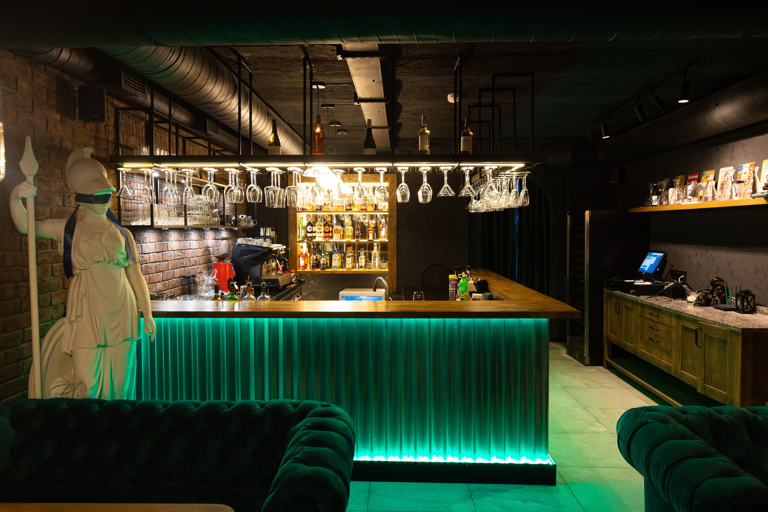 MAZE кальянная. Евгений Матвеев — фотограф в Санкт-Петербурге