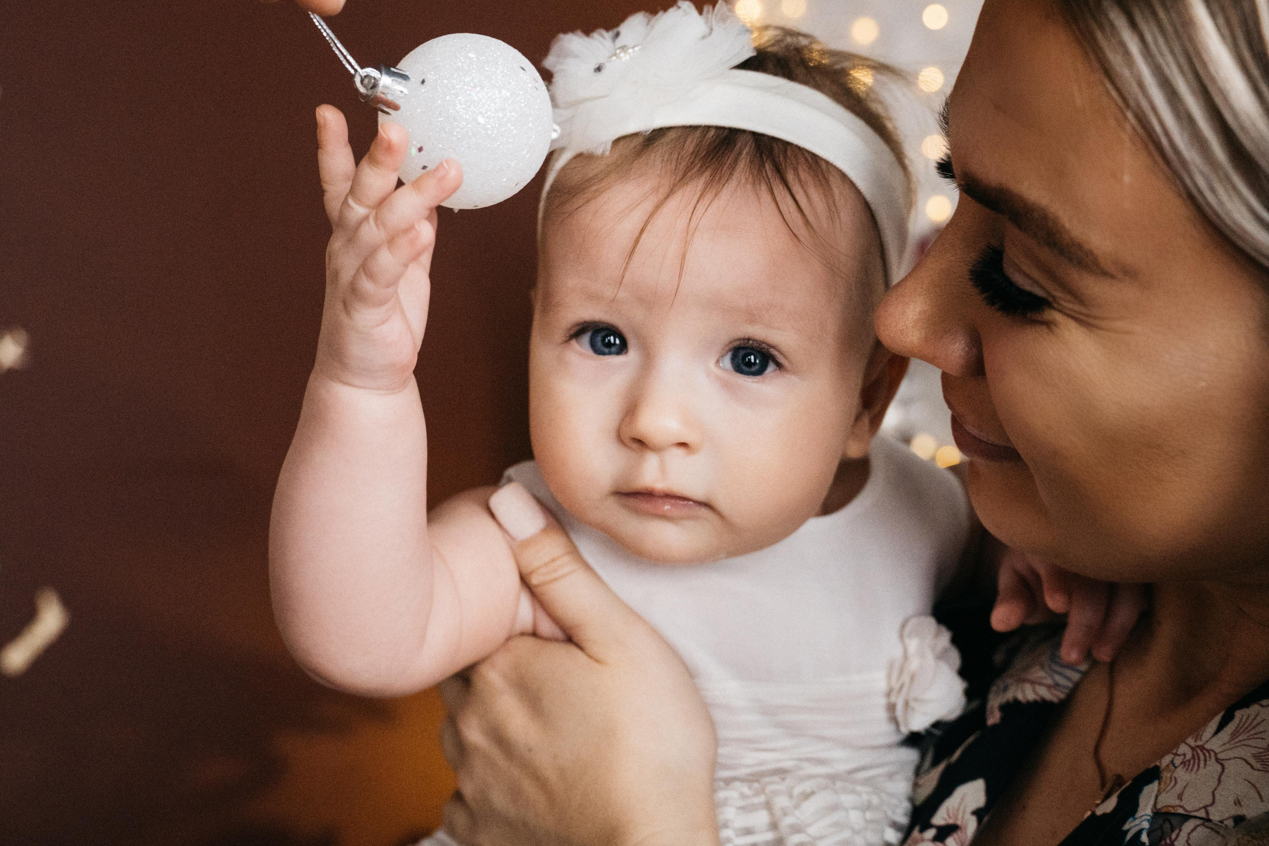 Семейная новогодняя в студии. Выпускные альбомы для детского сада и школы в Красноярске Мария Русяев