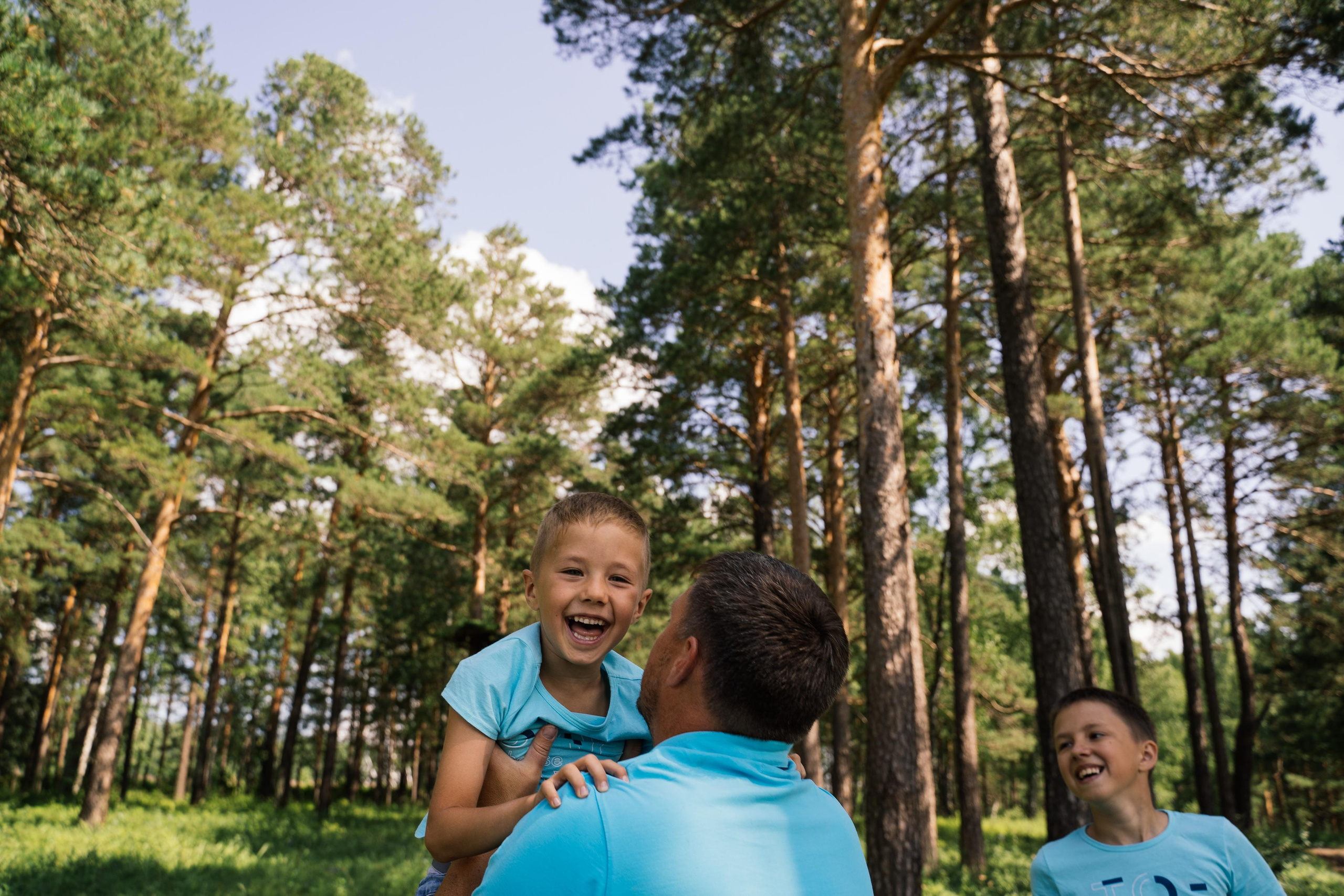 Семейный день. Выпускные альбомы для детского сада и школы в Красноярске Мария Русяев