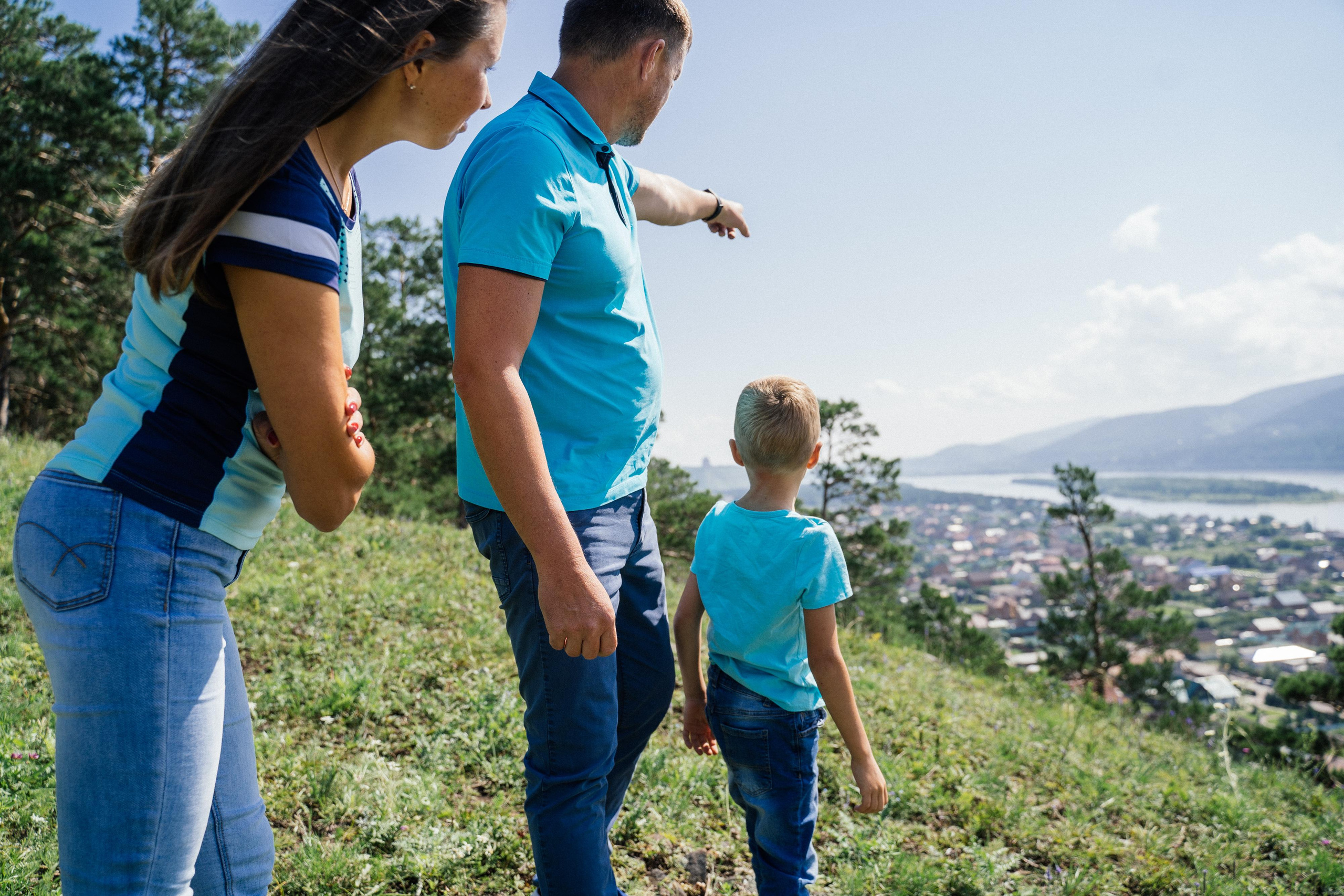 Семейный день. Выпускные альбомы для детского сада и школы в Красноярске Мария Русяев