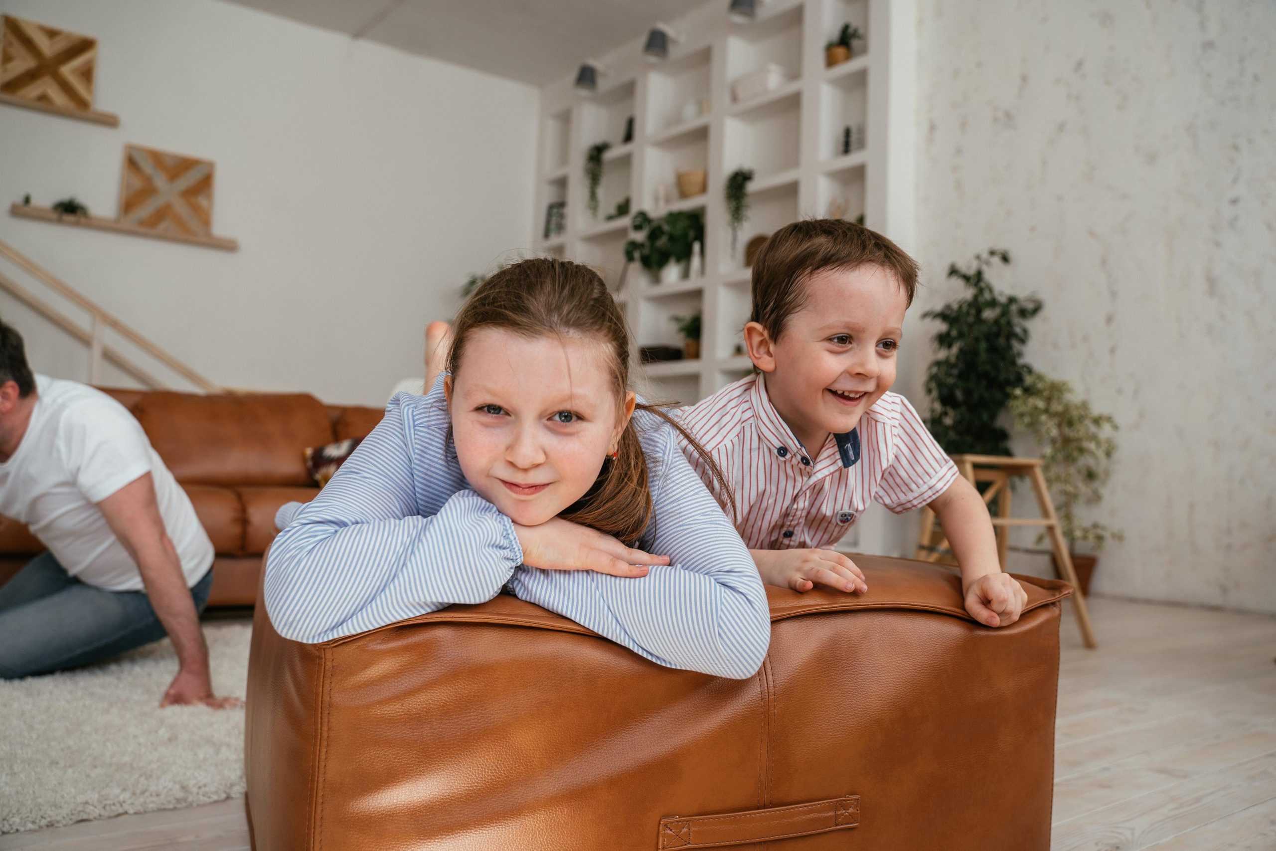 Семейная в студии. Выпускные альбомы для детского сада и школы в Красноярске Мария Русяев