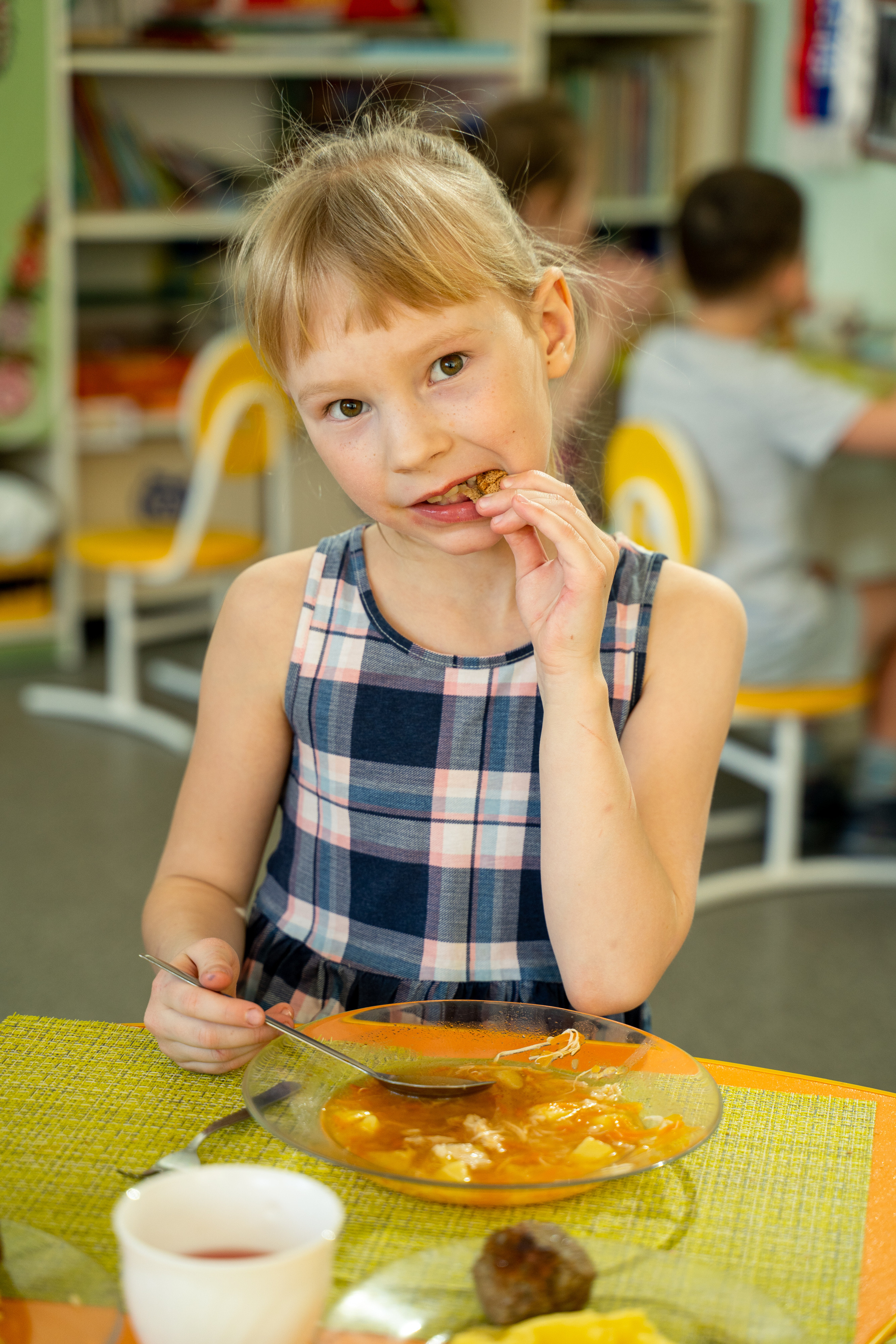 Выпускные альбомы для детского сада и школы в Красноярске Мария Русяев