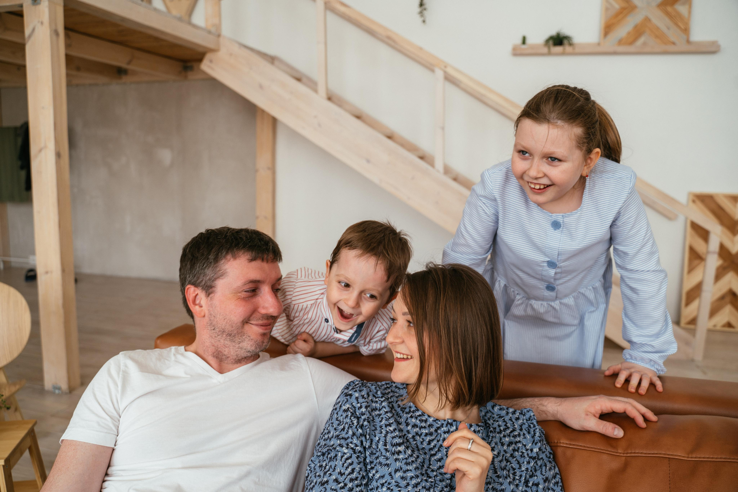 Семейная в студии. Выпускные альбомы для детского сада и школы в Красноярске Мария Русяев