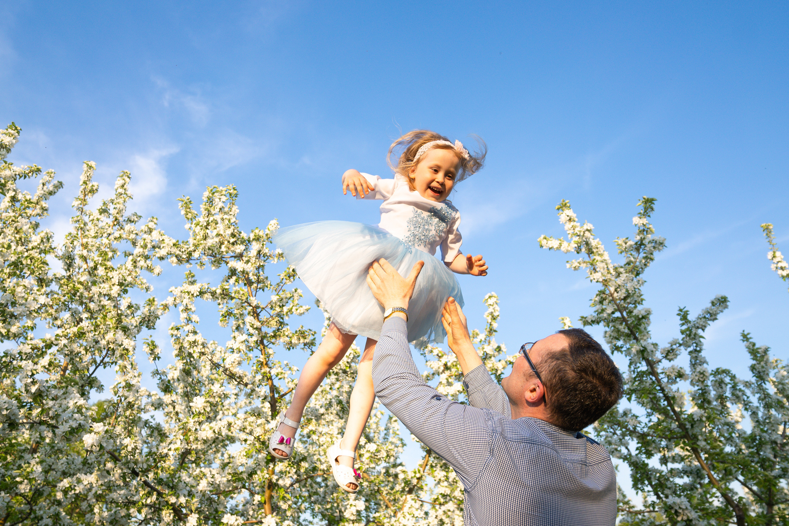 Семейная весенняя. Выпускные альбомы для детского сада и школы в Красноярске Мария Русяев