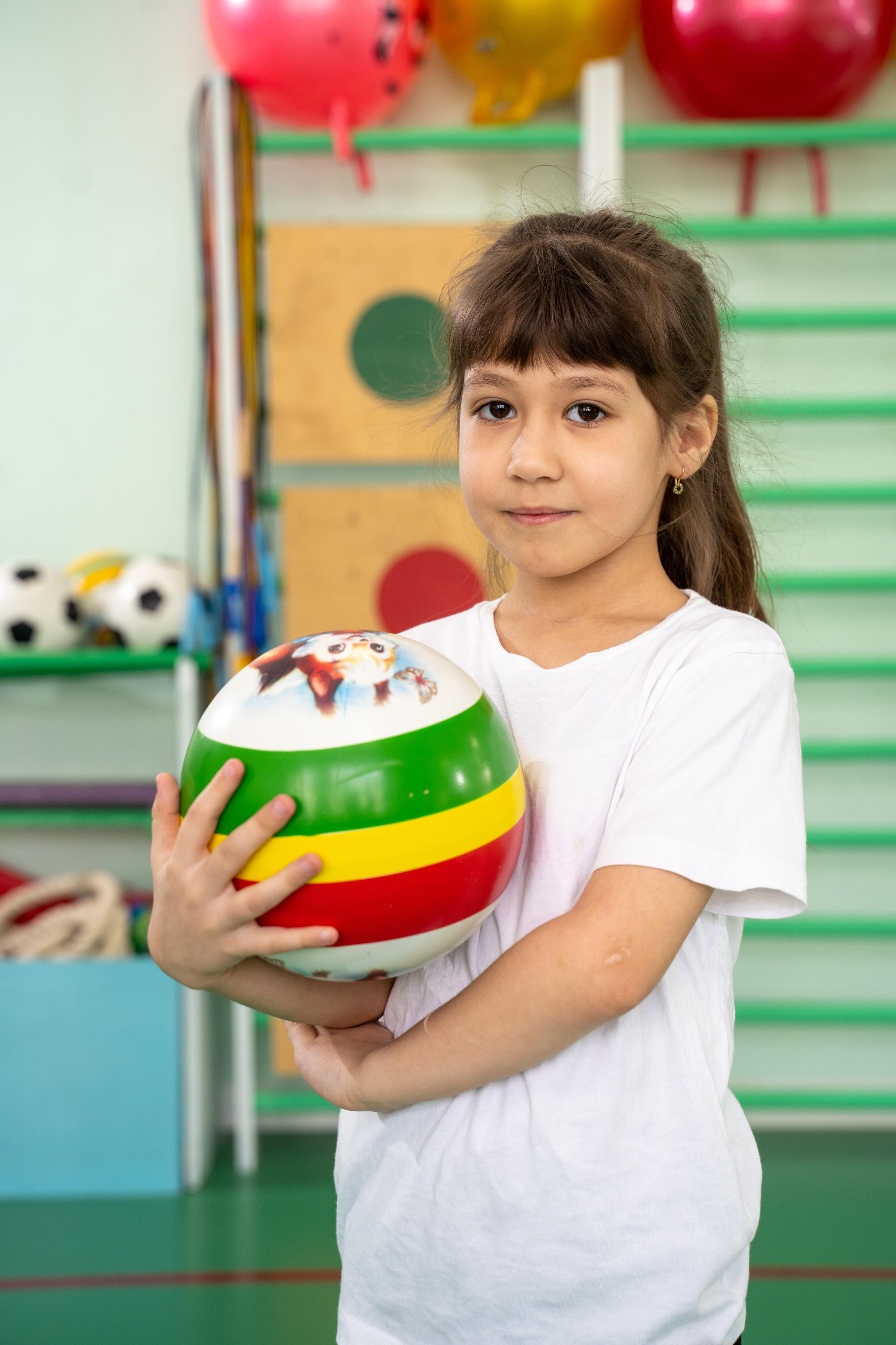 Выпускные альбомы для детского сада и школы в Красноярске Мария Русяев